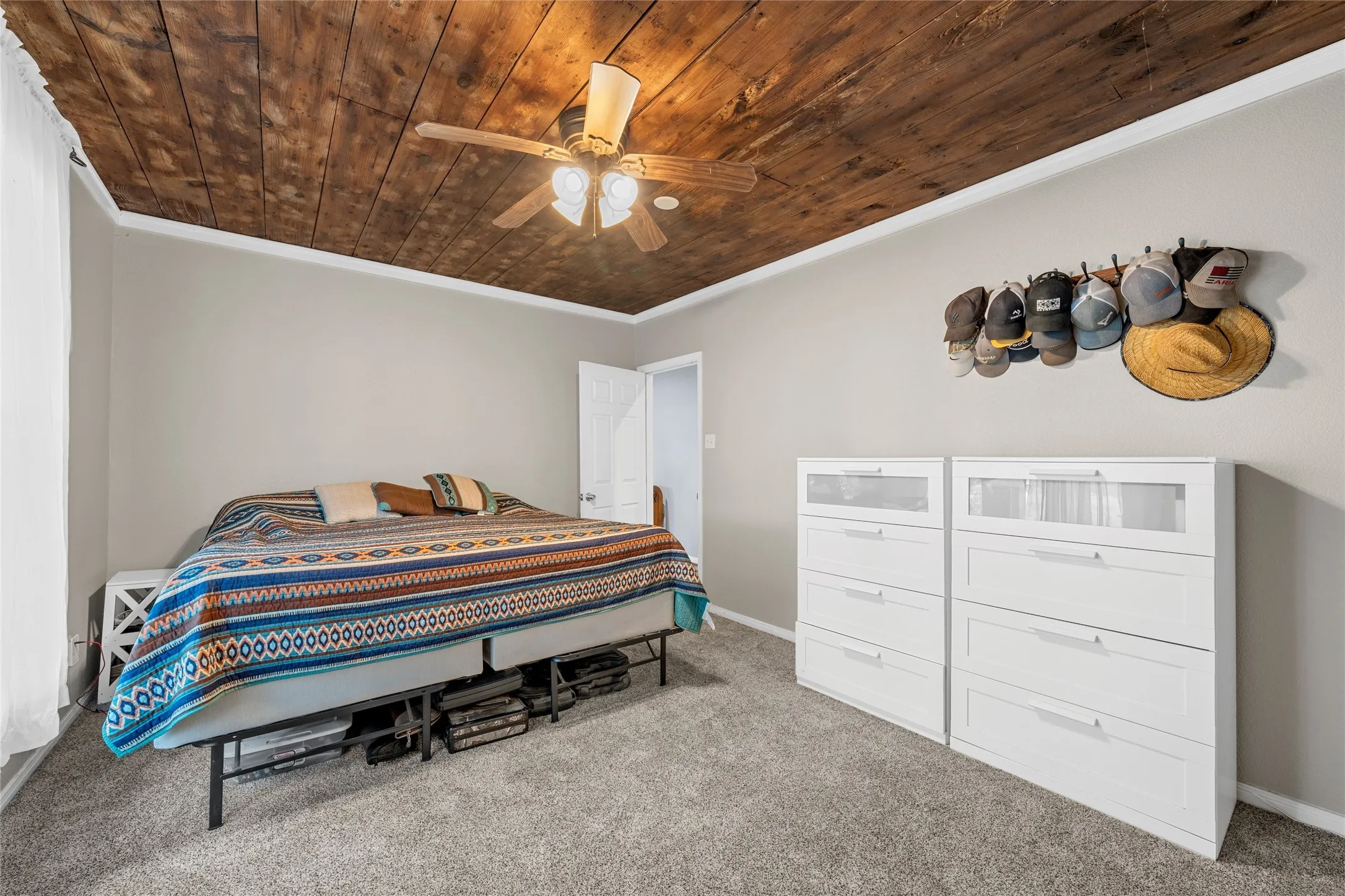 Single Family Residence For Sale in Mc Lennan County , 393 Peevey Lane, Robinson, Texas 76706, 3 Bedroom, 2 Bathroom, Garage spaces, 1,591 Sqft, built in 1950, mls#21391778, Real Estate Agent in Robinson, Homes For Sale in Mc Lennan county, Homes For Sale in Robinson, Realtor in Robinson Texas, Real Estate Brokerage Independent Realty Texas, Luminita Cordes Realtor