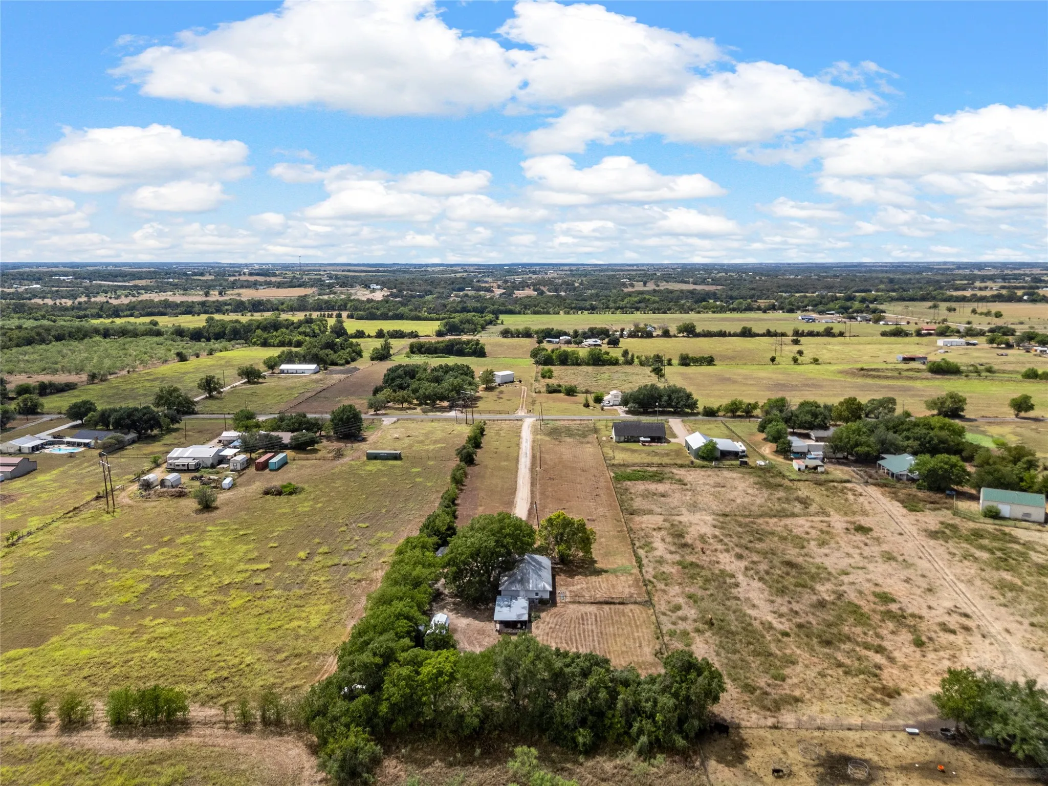 Single Family Residence For Sale in Mc Lennan County , 393 Peevey Lane, Robinson, Texas 76706, 3 Bedroom, 2 Bathroom, Garage spaces, 1,591 Sqft, built in 1950, mls#21391778, Real Estate Agent in Robinson, Homes For Sale in Mc Lennan county, Homes For Sale in Robinson, Realtor in Robinson Texas, Real Estate Brokerage Independent Realty Texas, Luminita Cordes Realtor