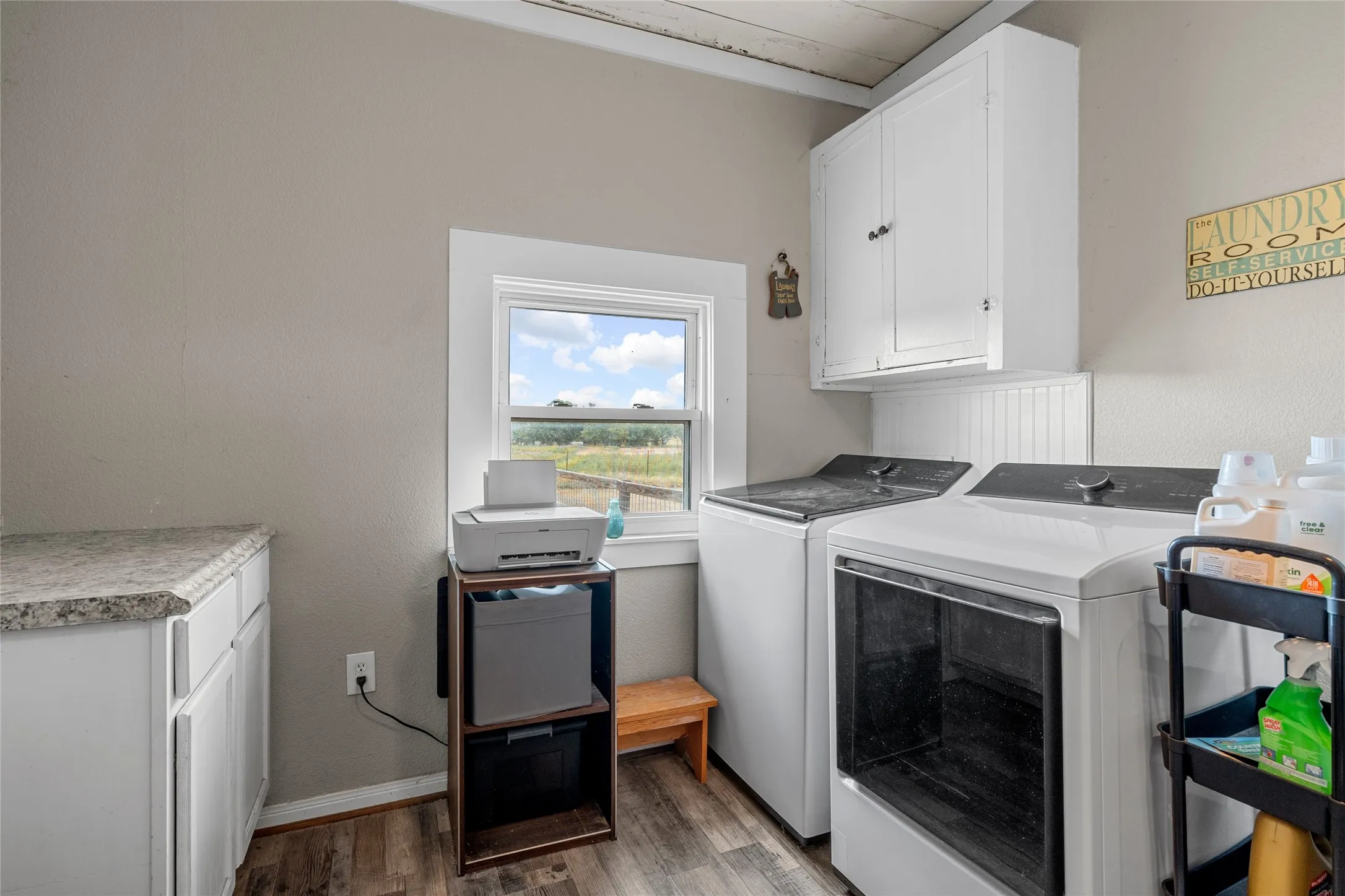 Single Family Residence For Sale in Mc Lennan County , 393 Peevey Lane, Robinson, Texas 76706, 3 Bedroom, 2 Bathroom, Garage spaces, 1,591 Sqft, built in 1950, mls#21391778, Real Estate Agent in Robinson, Homes For Sale in Mc Lennan county, Homes For Sale in Robinson, Realtor in Robinson Texas, Real Estate Brokerage Independent Realty Texas, Luminita Cordes Realtor