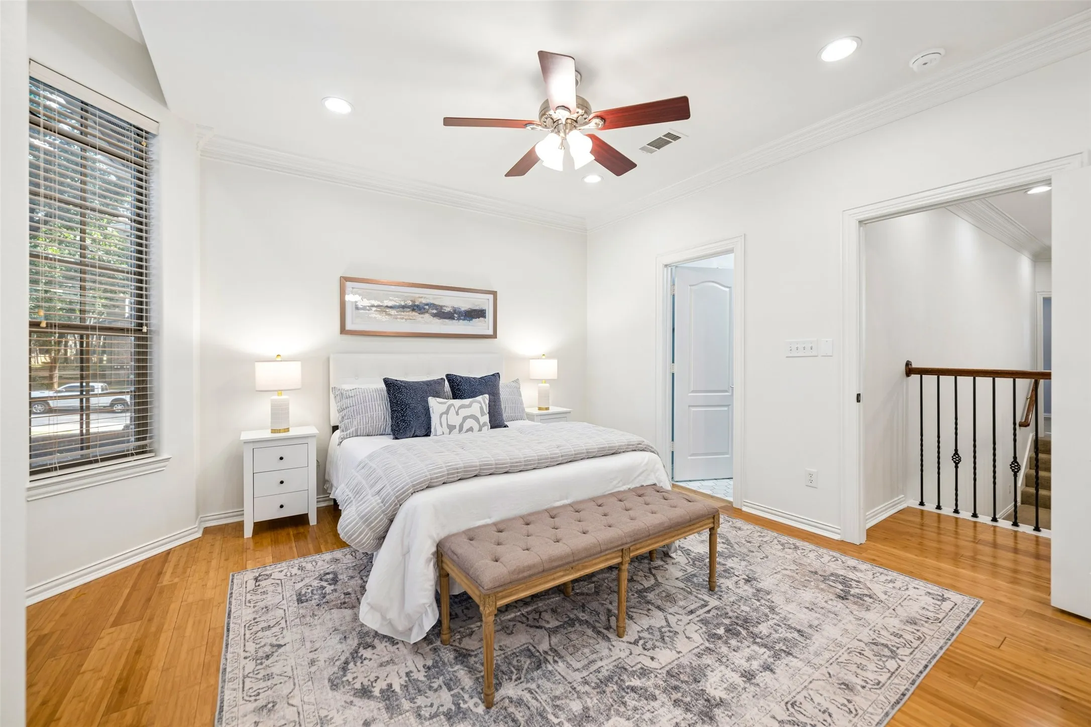 Condominium For Sale in Tarrant County , 2190 Mc Pherson Drive, Grapevine, Texas 76051, 2 Bedroom, 3 Bathroom, 1 Garage spaces, 1,541 Sqft, built in 2004, mls#21392385, Real Estate Agent in Grapevine, Homes For Sale in Tarrant county, Homes For Sale in Grapevine, Realtor in Grapevine Texas, Real Estate Brokerage Independent Realty Texas, Luminita Cordes Realtor