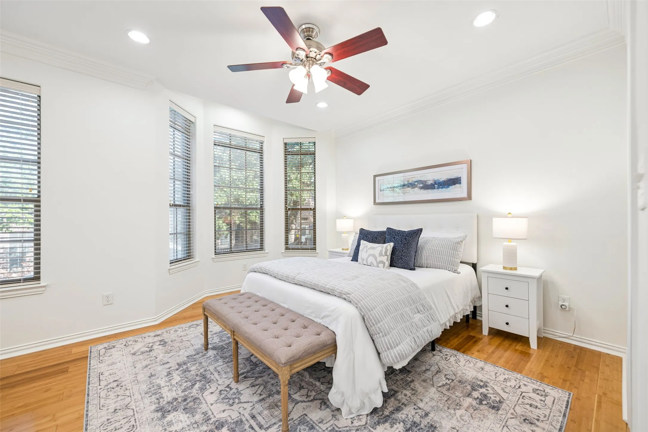Condominium For Sale in Tarrant County , 2190 Mc Pherson Drive, Grapevine, Texas 76051, 2 Bedroom, 3 Bathroom, 1 Garage spaces, 1,541 Sqft, built in 2004, mls#21392385, Real Estate Agent in Grapevine, Homes For Sale in Tarrant county, Homes For Sale in Grapevine, Realtor in Grapevine Texas, Real Estate Brokerage Independent Realty Texas, Luminita Cordes Realtor