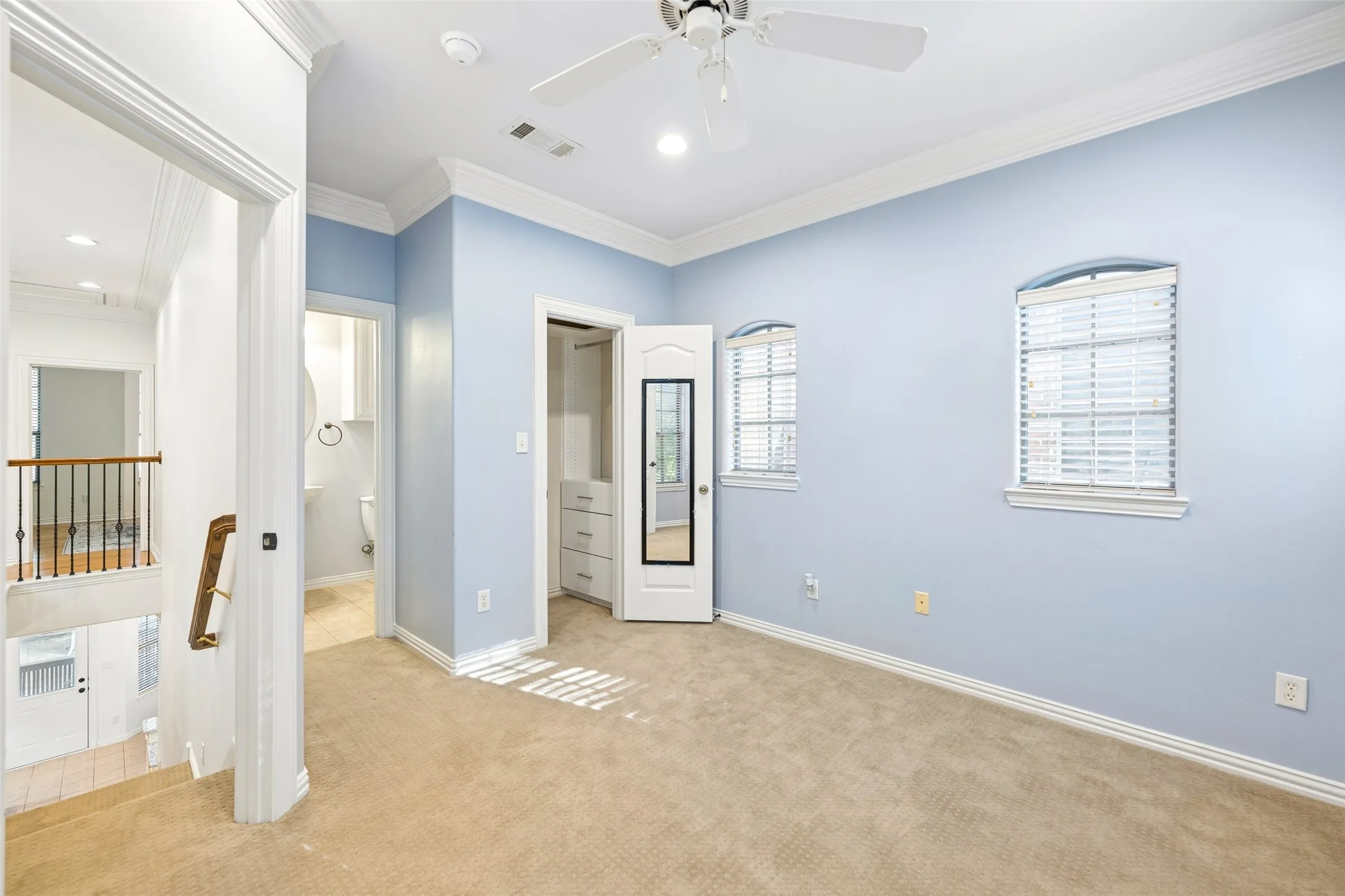 Condominium For Sale in Tarrant County , 2190 Mc Pherson Drive, Grapevine, Texas 76051, 2 Bedroom, 3 Bathroom, 1 Garage spaces, 1,541 Sqft, built in 2004, mls#21392385, Real Estate Agent in Grapevine, Homes For Sale in Tarrant county, Homes For Sale in Grapevine, Realtor in Grapevine Texas, Real Estate Brokerage Independent Realty Texas, Luminita Cordes Realtor