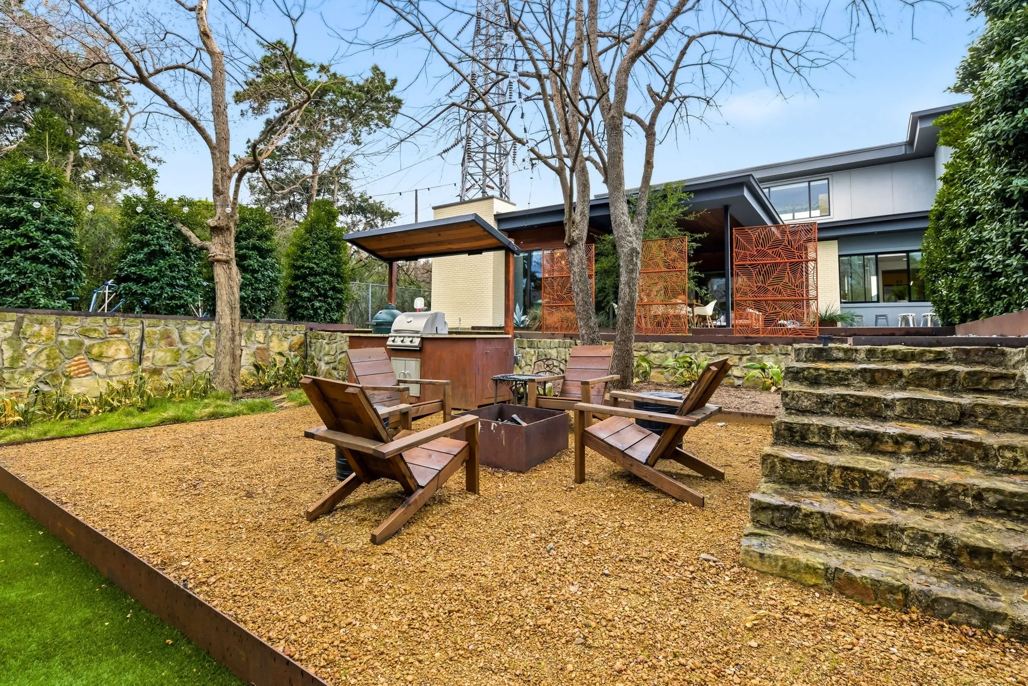 Single Family Residence For Sale in Dallas County , 9360 Lakemont Drive, Dallas, Texas 75220, 5 Bedroom, 5 Bathroom, 4 Garage spaces, 4,981 Sqft, built in 2019, mls#21392900, Real Estate Agent in Dallas, Homes For Sale in Dallas county, Homes For Sale in Dallas, Realtor in Dallas Texas, Real Estate Brokerage Independent Realty Texas, Luminita Cordes Realtor