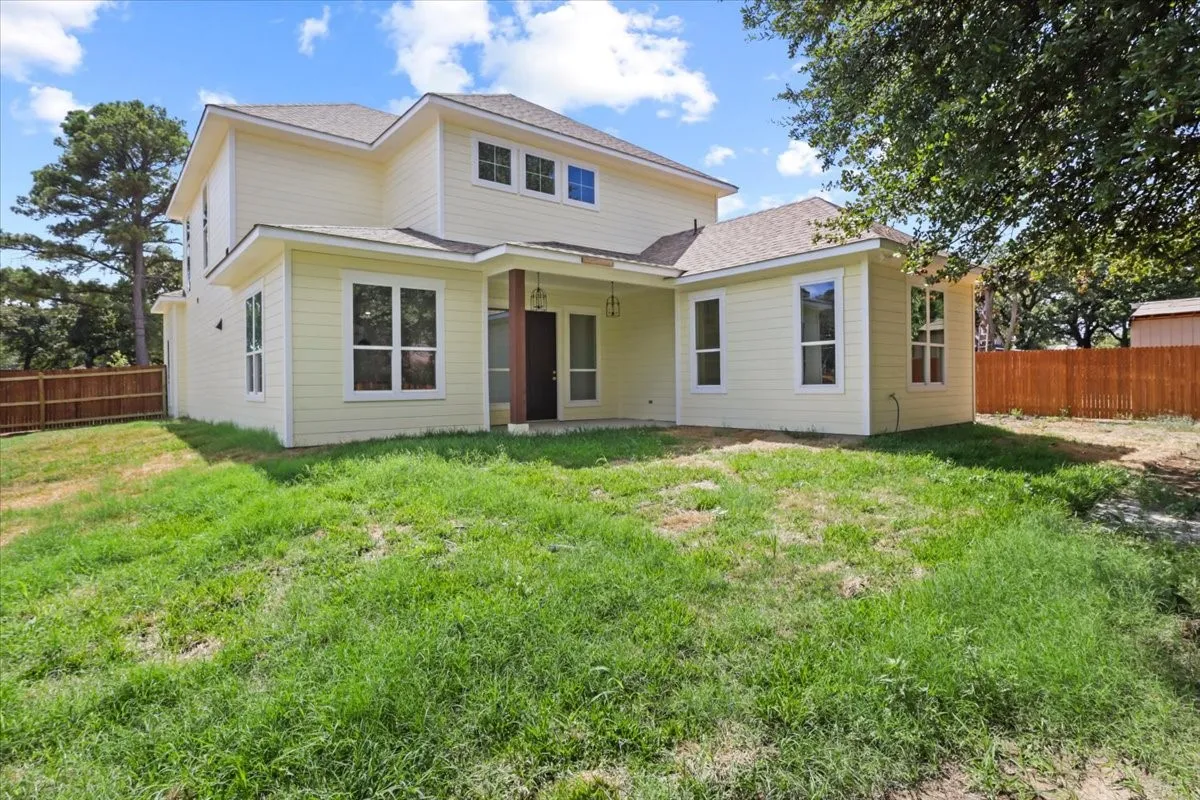 Single Family Residence For Sale in Tarrant County , 3465 Cardinal Ridge, Forest Hill, Texas 76119, 4 Bedroom, 3 Bathroom, 2 Garage spaces, 2,440 Sqft, built in 2026, mls#21392902, Real Estate Agent in Forest Hill, Homes For Sale in Tarrant county, Homes For Sale in Forest Hill, Realtor in Forest Hill Texas, Real Estate Brokerage Independent Realty Texas, Luminita Cordes Realtor