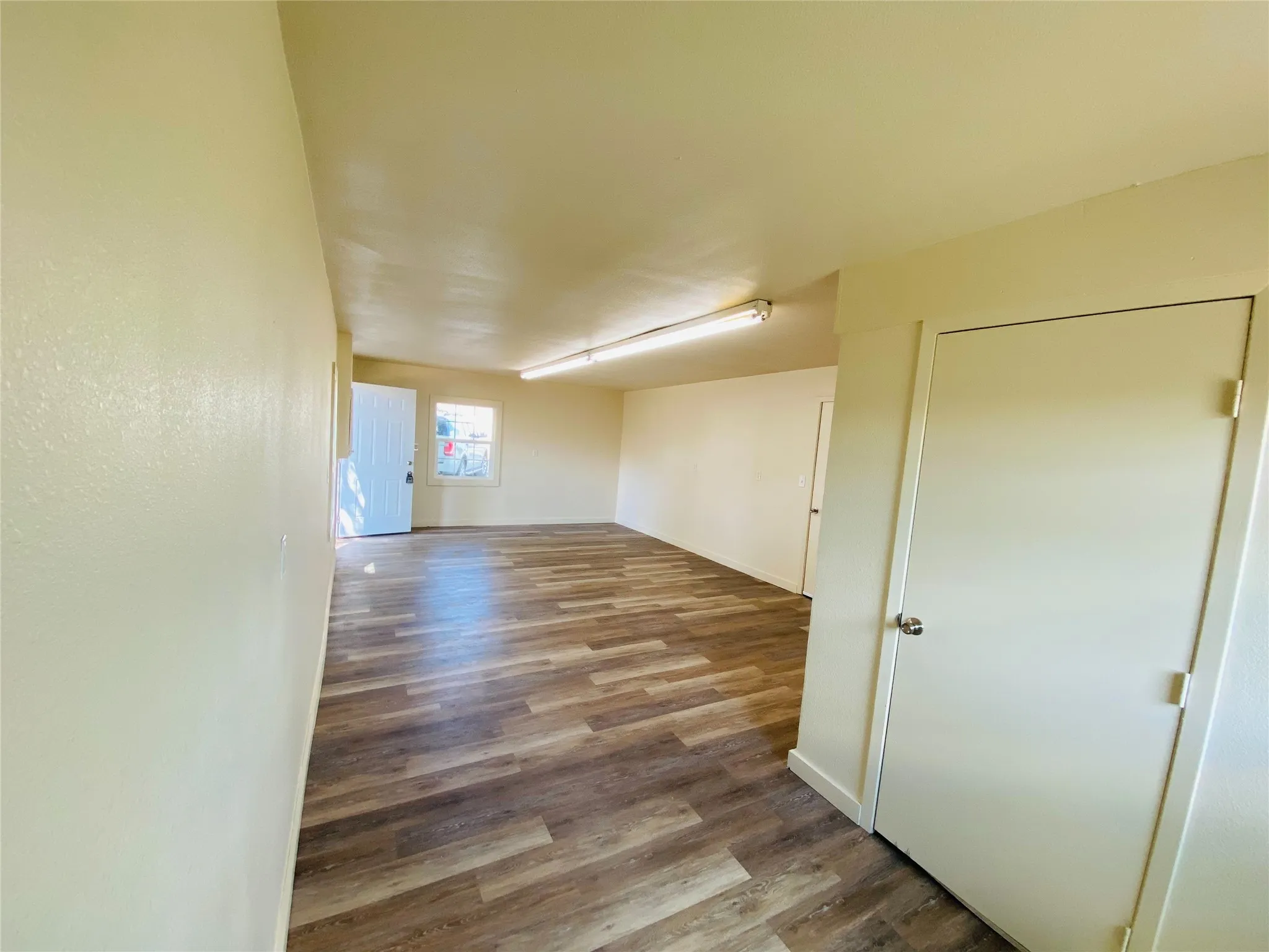 Office For Rent in Fannin County , 1050 Fm 273, Bonham, Texas 75418, 0, 0, Garage spaces, 0 Sqft, built in 1990, mls#21392905, Real Estate Agent in Bonham, Homes For Rent in Fannin county, Homes For Rent in Bonham, Realtor in Bonham Texas, Real Estate Brokerage Independent Realty Texas, Luminita Cordes Realtor