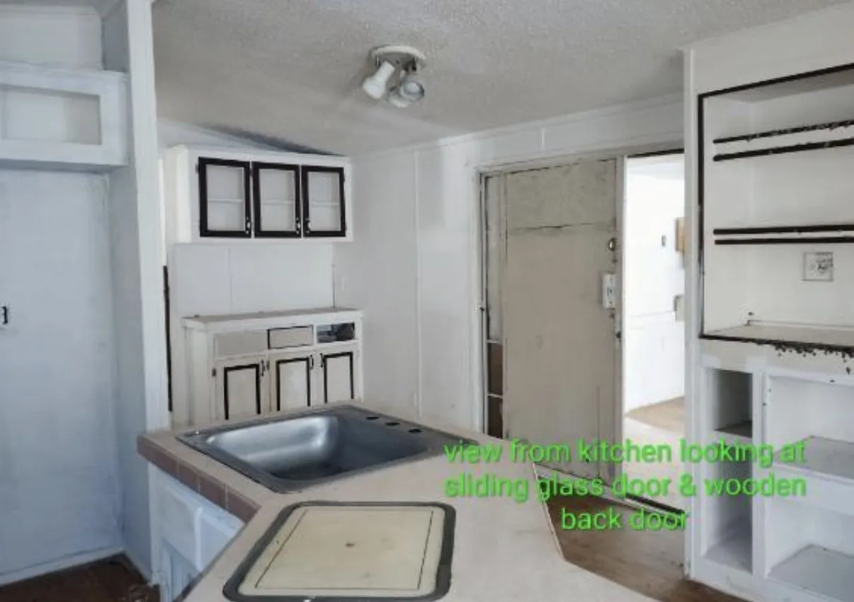 Mobile Home For Sale in San Jacinto County , 500 Mary Drive, Huntsville, Texas 77320, 3 Bedroom, 2 Bathroom, Garage spaces, 1,216 Sqft, built in 1995, mls#21392933, Real Estate Agent in Huntsville, Homes For Sale in San Jacinto county, Homes For Sale in Huntsville, Realtor in Huntsville Texas, Real Estate Brokerage Independent Realty Texas, Luminita Cordes Realtor