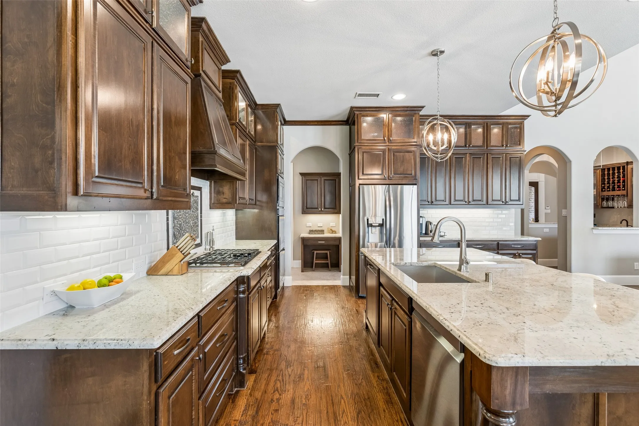 Single Family Residence For Sale in Collin County , 1530 Stillhouse Hollow Drive, Prosper, Texas 75078, 4 Bedroom, 5 Bathroom, 3 Garage spaces, 4,002 Sqft, built in 2014, mls#21391507, Real Estate Agent in Prosper, Homes For Sale in Collin county, Homes For Sale in Prosper, Realtor in Prosper Texas, Real Estate Brokerage Independent Realty Texas, Luminita Cordes Realtor