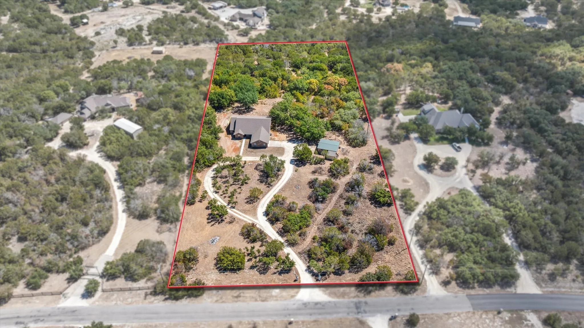 Single Family Residence For Sale in Erath County , 4865 Compass Way, Bluff Dale, Texas 76433, 4 Bedroom, 3 Bathroom, 4 Garage spaces, 2,415 Sqft, built in 2006, mls#21390642, Real Estate Agent in Bluff Dale, Homes For Sale in Erath county, Homes For Sale in Bluff Dale, Realtor in Bluff Dale Texas, Real Estate Brokerage Independent Realty Texas, Luminita Cordes Realtor