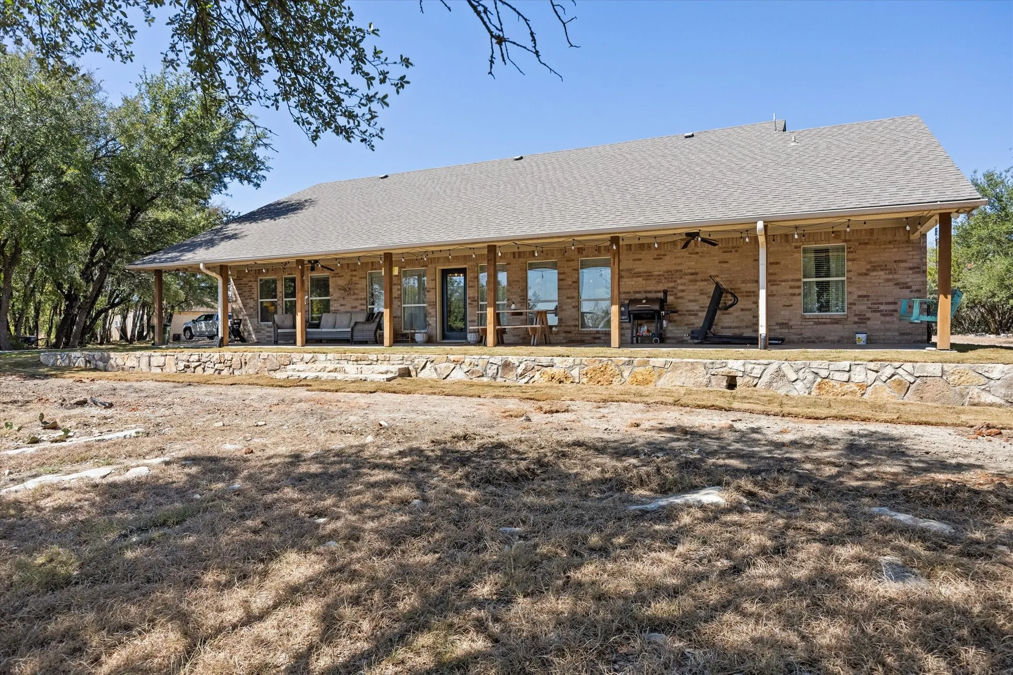 Single Family Residence For Sale in Erath County , 4865 Compass Way, Bluff Dale, Texas 76433, 4 Bedroom, 3 Bathroom, 4 Garage spaces, 2,415 Sqft, built in 2006, mls#21390642, Real Estate Agent in Bluff Dale, Homes For Sale in Erath county, Homes For Sale in Bluff Dale, Realtor in Bluff Dale Texas, Real Estate Brokerage Independent Realty Texas, Luminita Cordes Realtor
