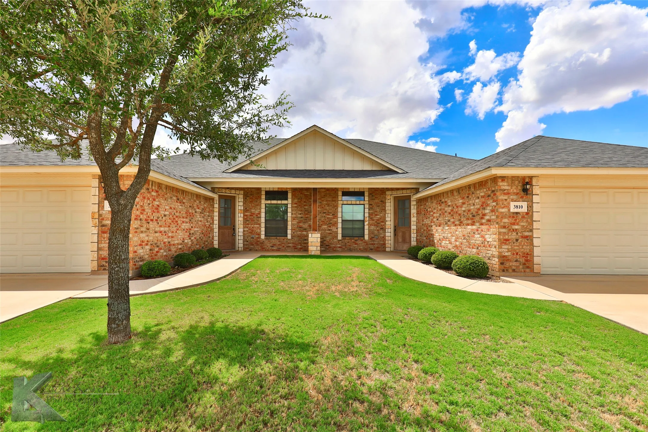 Duplex For Rent in Taylor County , 3812 Carrera Lane, Abilene, Texas 79602, 3 Bedroom, 2 Bathroom, 2 Garage spaces, 1,460 Sqft, built in 2016, mls#21392895, Real Estate Agent in Abilene, Homes For Rent in Taylor county, Homes For Rent in Abilene, Realtor in Abilene Texas, Real Estate Brokerage Independent Realty Texas, Luminita Cordes Realtor