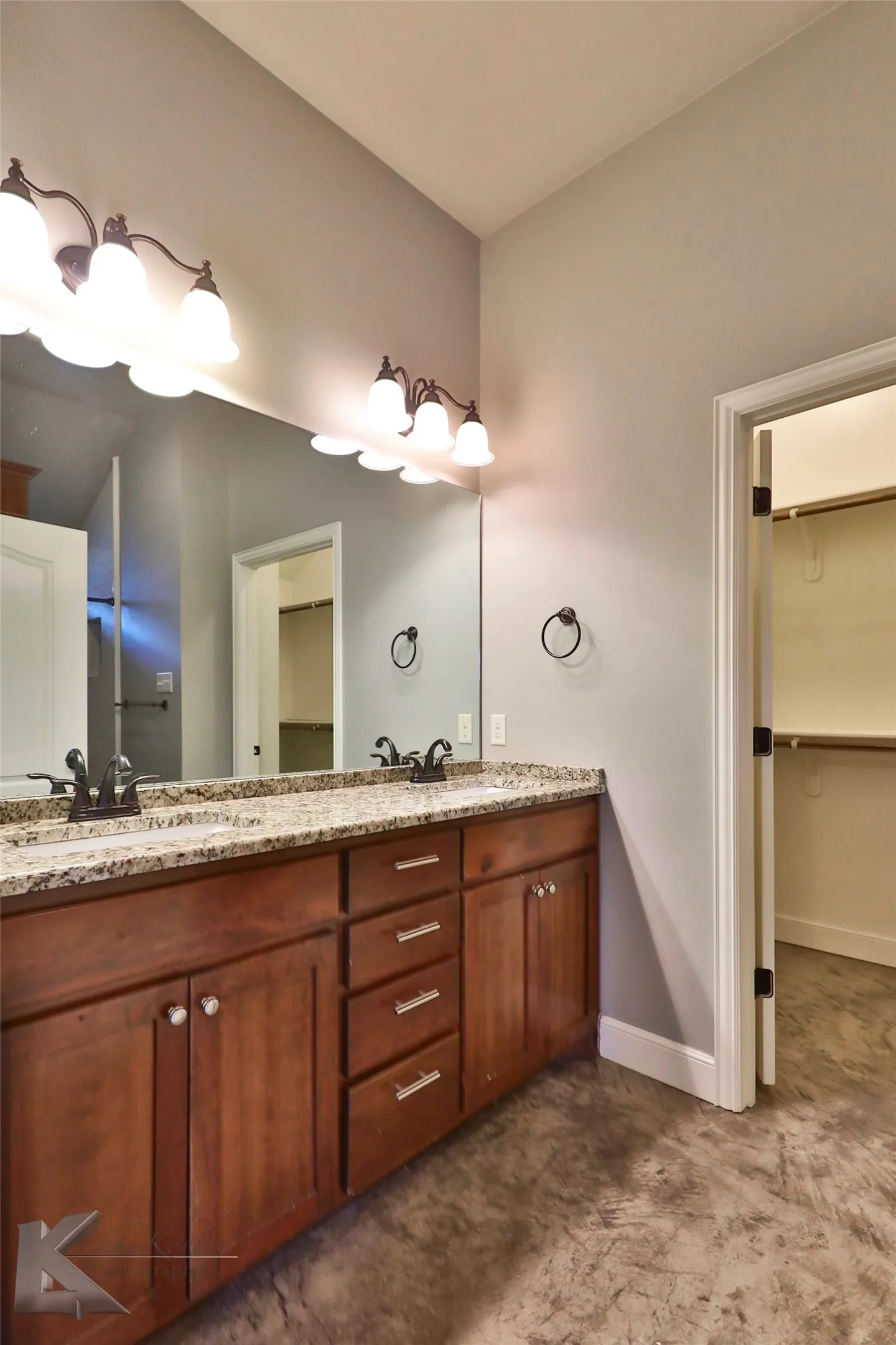 Duplex For Rent in Taylor County , 3812 Carrera Lane, Abilene, Texas 79602, 3 Bedroom, 2 Bathroom, 2 Garage spaces, 1,460 Sqft, built in 2016, mls#21392895, Real Estate Agent in Abilene, Homes For Rent in Taylor county, Homes For Rent in Abilene, Realtor in Abilene Texas, Real Estate Brokerage Independent Realty Texas, Luminita Cordes Realtor