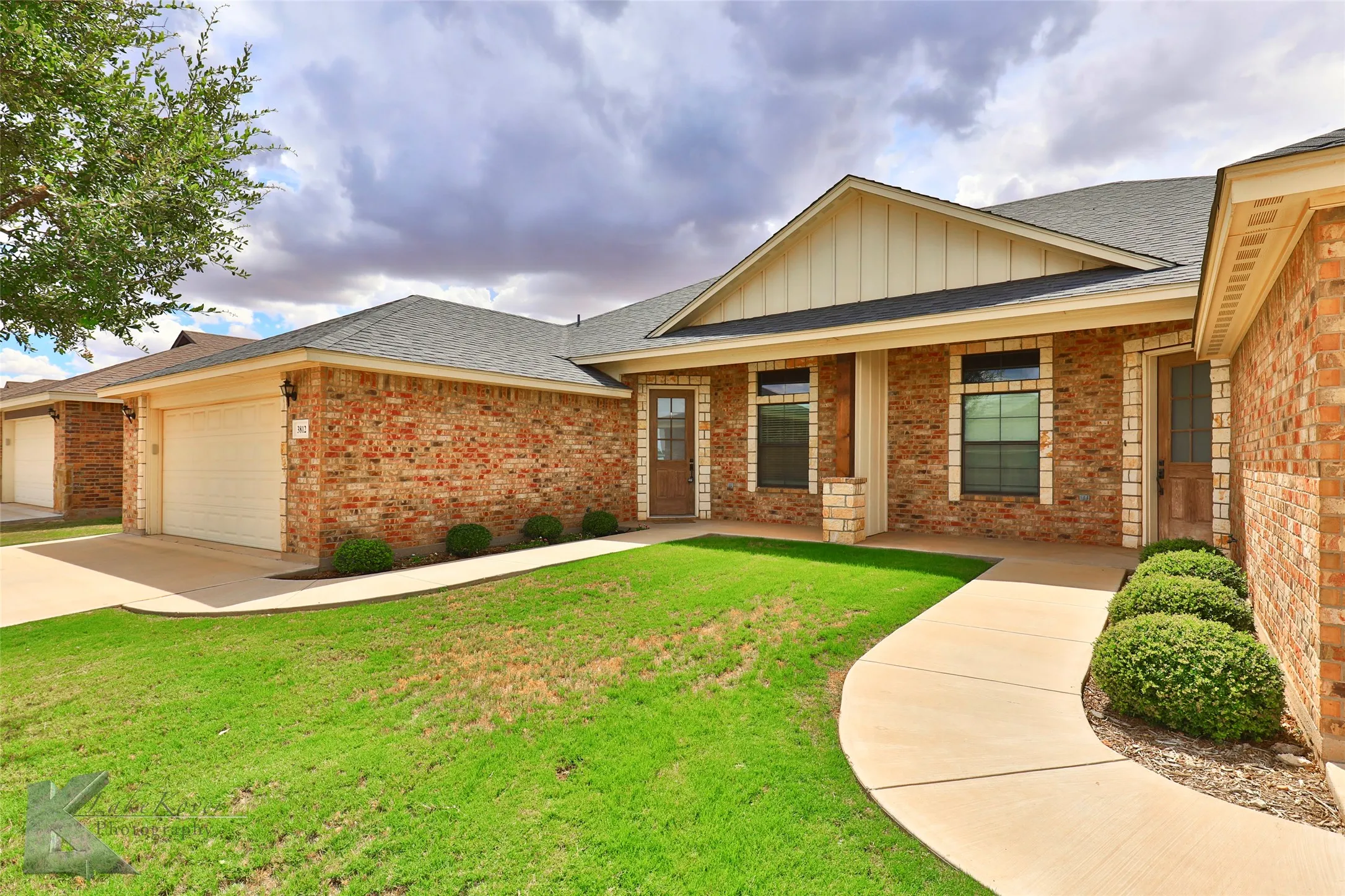 Duplex For Rent in Taylor County , 3812 Carrera Lane, Abilene, Texas 79602, 3 Bedroom, 2 Bathroom, 2 Garage spaces, 1,460 Sqft, built in 2016, mls#21392895, Real Estate Agent in Abilene, Homes For Rent in Taylor county, Homes For Rent in Abilene, Realtor in Abilene Texas, Real Estate Brokerage Independent Realty Texas, Luminita Cordes Realtor