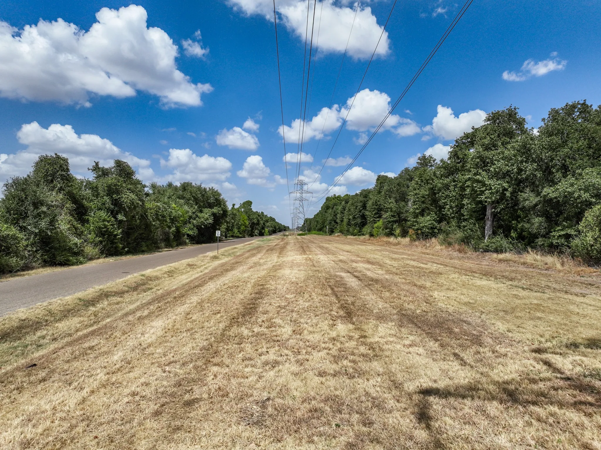 Improved Land For Sale in Mc Lennan County , TBD2 Old Central Road, Lacy Lakeview, Texas 76705, 0, 0, Garage spaces, 0 Sqft, built in 0, mls#21392939, Real Estate Agent in Lacy Lakeview, Homes For Sale in Mc Lennan county, Homes For Sale in Lacy Lakeview, Realtor in Lacy Lakeview Texas, Real Estate Brokerage Independent Realty Texas, Luminita Cordes Realtor