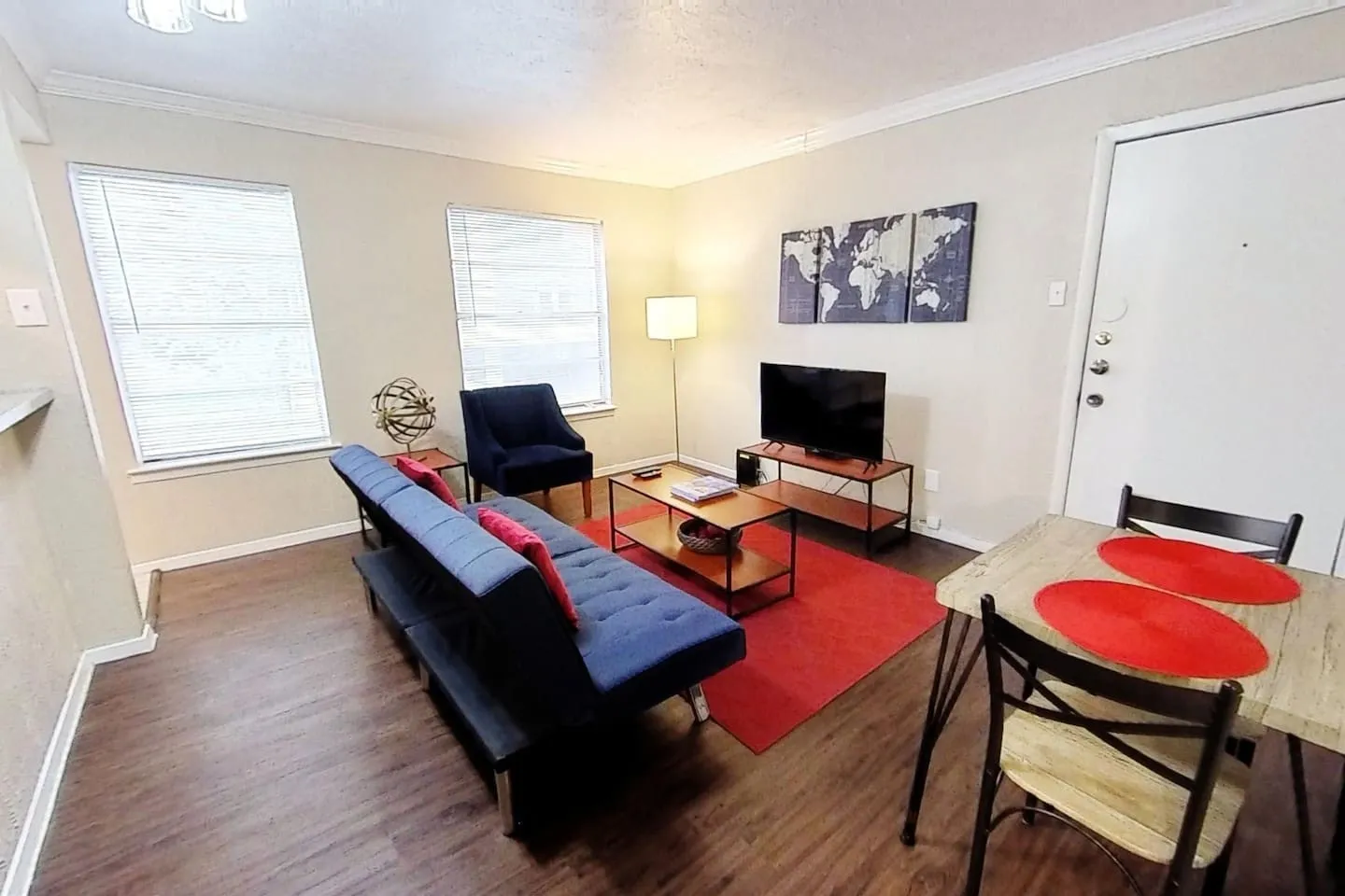 Apartment For Rent in Dallas County , 4040 Brown Street 8, Dallas, Texas 75219, 1 Bedroom, 1 Bathroom, Garage spaces, 550 Sqft, built in 1974, mls#21392956, Real Estate Agent in Dallas, Homes For Rent in Dallas county, Homes For Rent in Dallas, Realtor in Dallas Texas, Real Estate Brokerage Independent Realty Texas, Luminita Cordes Realtor