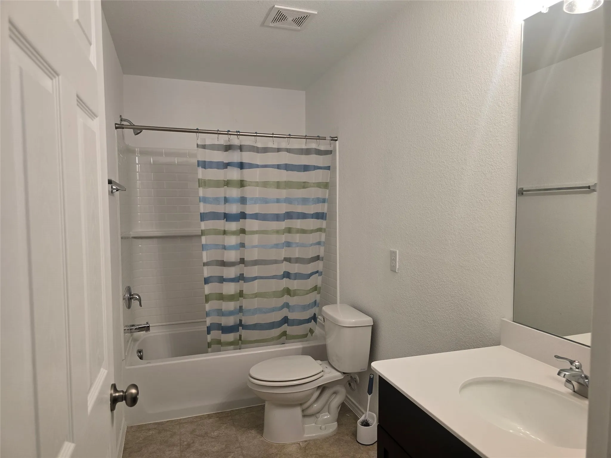 Single Family Residence For Rent in Collin County , 906 Cottontail Drive, Princeton, Texas 75407, 4 Bedroom, 3 Bathroom, 2 Garage spaces, 2,617 Sqft, built in 2023, mls#21392938, Real Estate Agent in Princeton, Homes For Rent in Collin county, Homes For Rent in Princeton, Realtor in Princeton Texas, Real Estate Brokerage Independent Realty Texas, Luminita Cordes Realtor