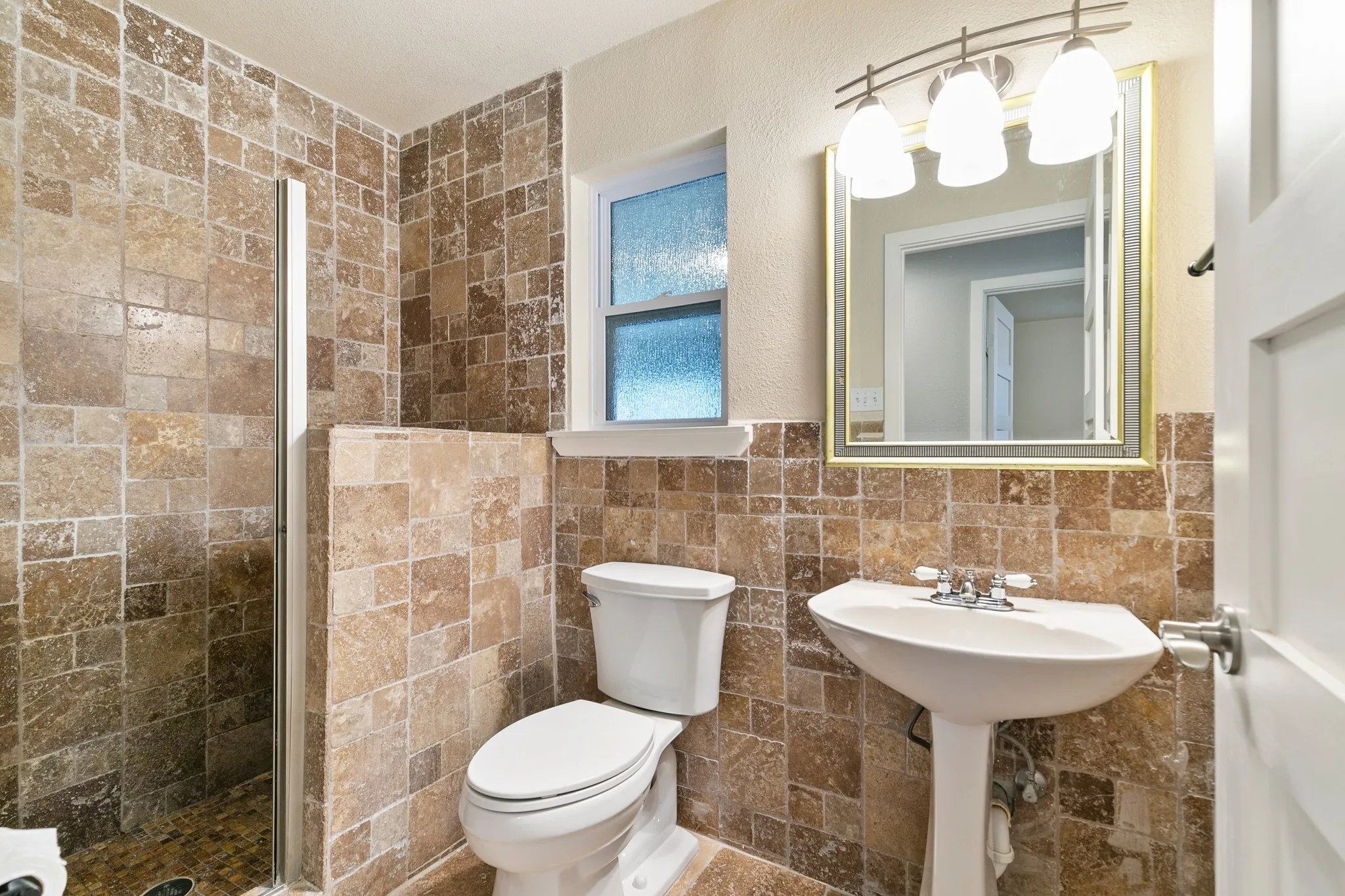 2nd bathroom