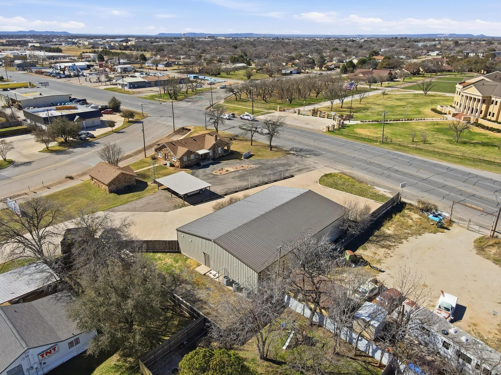 Office For Rent in Taylor County , 2769 S Treadaway Boulevard, Abilene, Texas 79602, 0, 0, Garage spaces, 0 Sqft, built in 2017, mls#21392971, Real Estate Agent in Abilene, Homes For Rent in Taylor county, Homes For Rent in Abilene, Realtor in Abilene Texas, Real Estate Brokerage Independent Realty Texas, Luminita Cordes Realtor