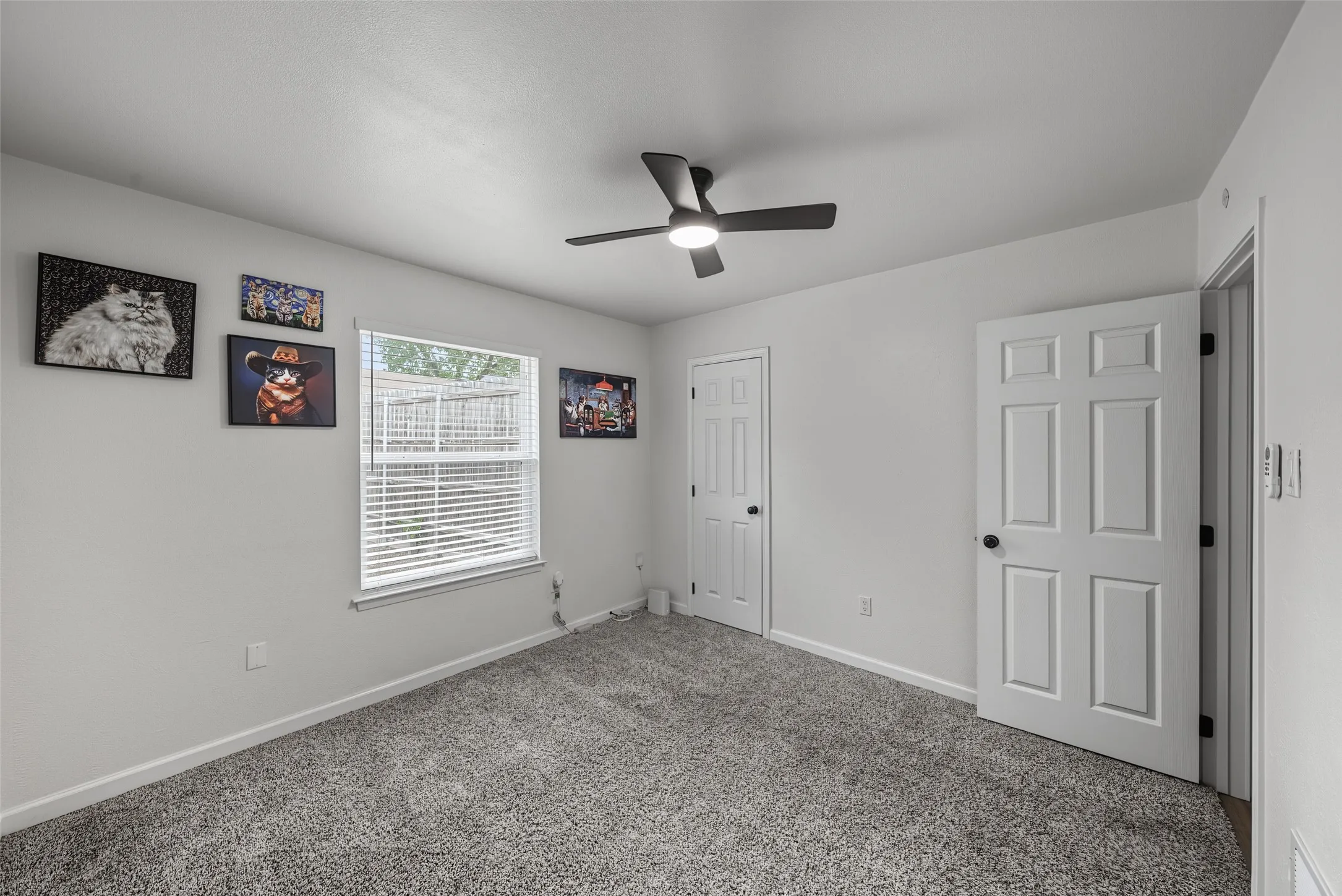 Single Family Residence For Sale in Tarrant County , 3101 Whisperwood Lane, Bedford, Texas 76021, 3 Bedroom, 2 Bathroom, 2 Garage spaces, 1,323 Sqft, built in 1979, mls#21392875, Real Estate Agent in Bedford, Homes For Sale in Tarrant county, Homes For Sale in Bedford, Realtor in Bedford Texas, Real Estate Brokerage Independent Realty Texas, Luminita Cordes Realtor