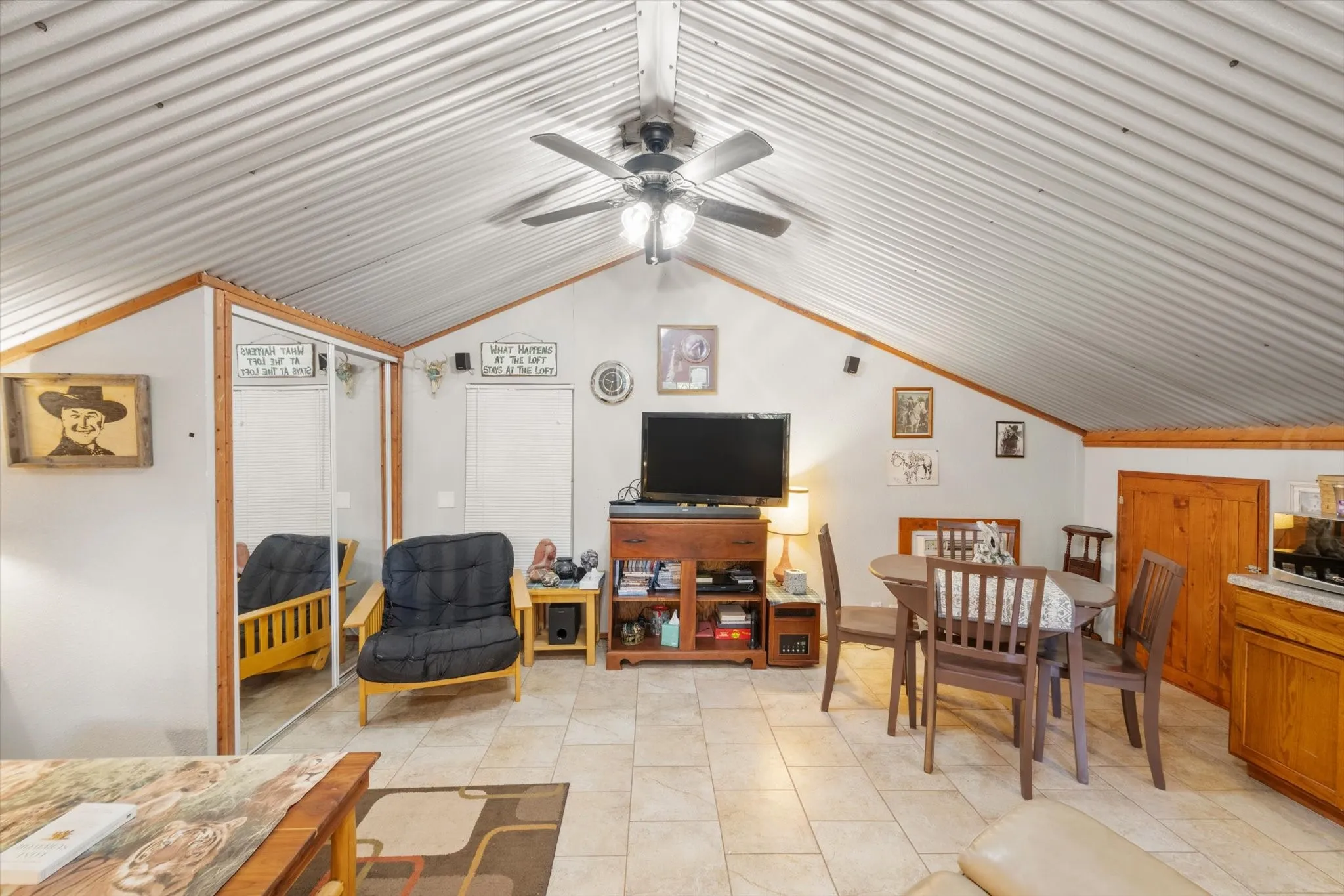 Apartment For Rent in Henderson County , 182 Bay Drive, Mabank, Texas 75156, 1 Bedroom, 1 Bathroom, Garage spaces, 1,200 Sqft, built in 2005, mls#21387476, Real Estate Agent in Mabank, Homes For Rent in Henderson county, Homes For Rent in Mabank, Realtor in Mabank Texas, Real Estate Brokerage Independent Realty Texas, Luminita Cordes Realtor