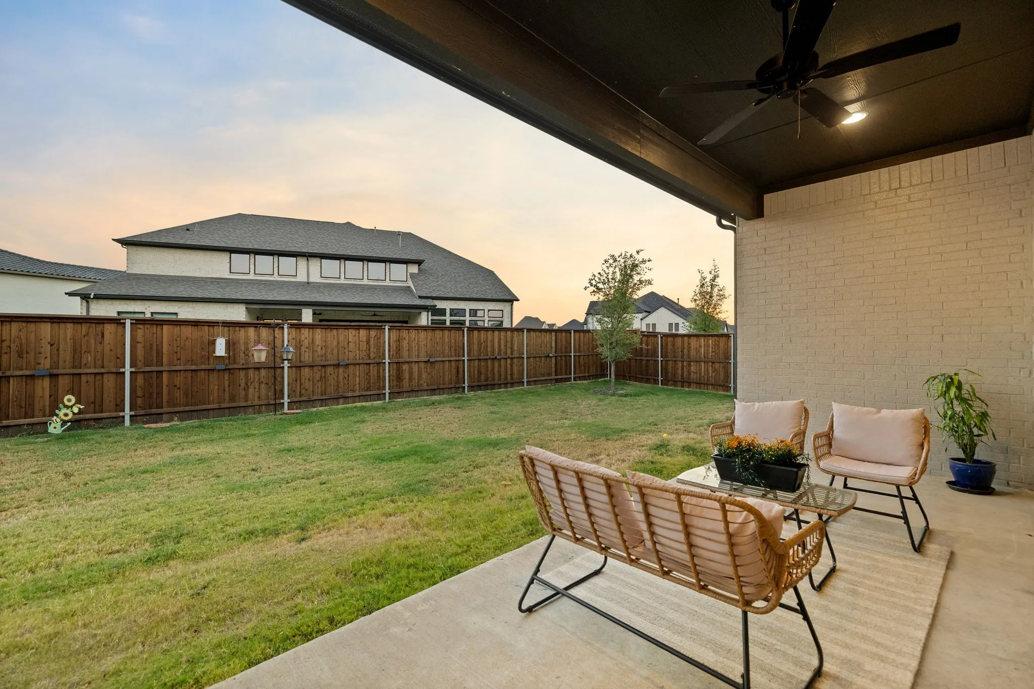 Single Family Residence For Sale in Denton County , 2421 Heathrow Lane, Prosper, Texas 75078, 5 Bedroom, 6 Bathroom, 3 Garage spaces, 4,624 Sqft, built in 2024, mls#21392822, Real Estate Agent in Prosper, Homes For Sale in Denton county, Homes For Sale in Prosper, Realtor in Prosper Texas, Real Estate Brokerage Independent Realty Texas, Luminita Cordes Realtor