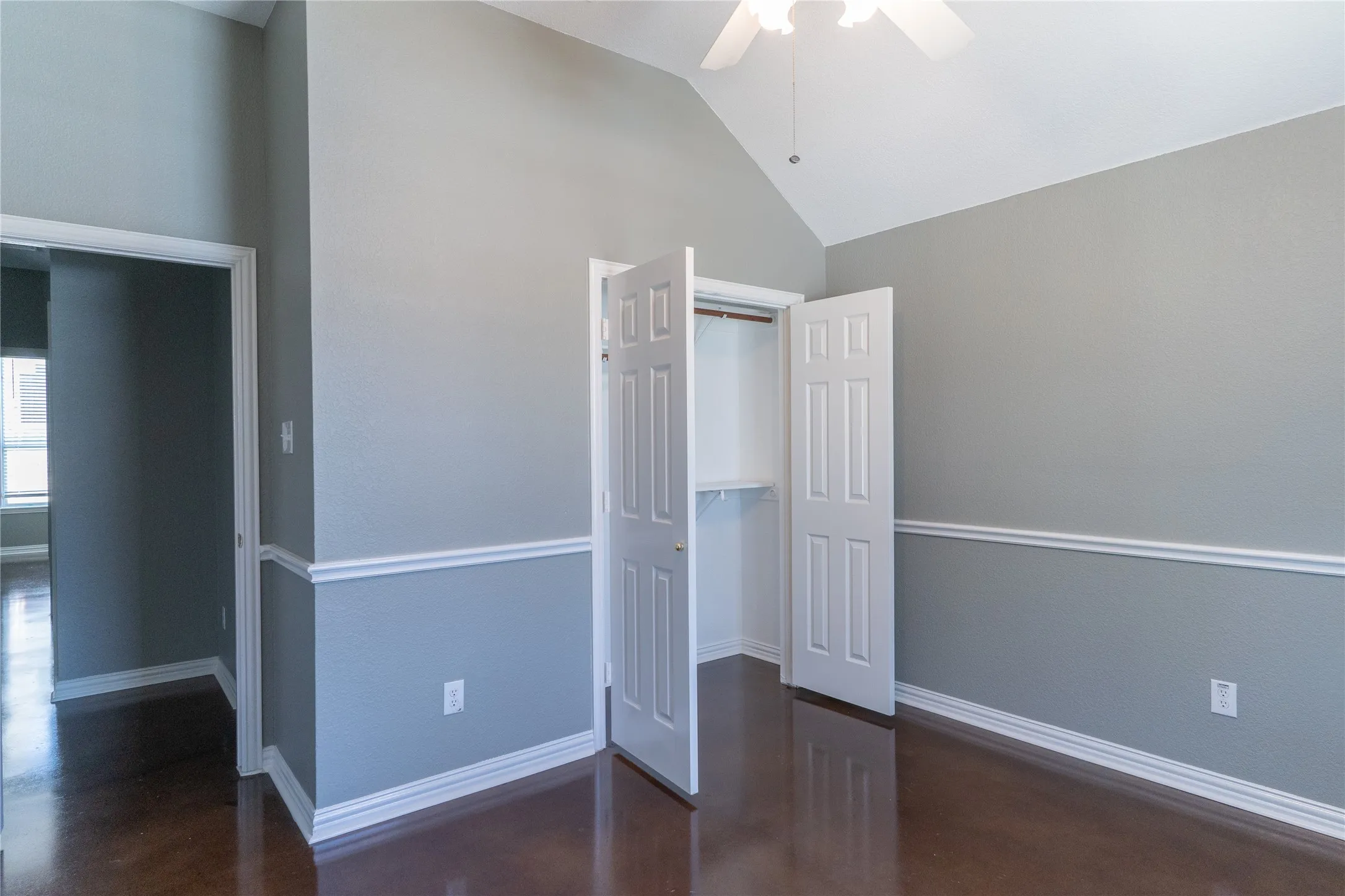 Single Family Residence For Rent in Collin County , 830 Brittany Way, Prosper, Texas 75078, 4 Bedroom, 2 Bathroom, 2 Garage spaces, 2,356 Sqft, built in 2003, mls#21392986, Real Estate Agent in Prosper, Homes For Rent in Collin county, Homes For Rent in Prosper, Realtor in Prosper Texas, Real Estate Brokerage Independent Realty Texas, Luminita Cordes Realtor