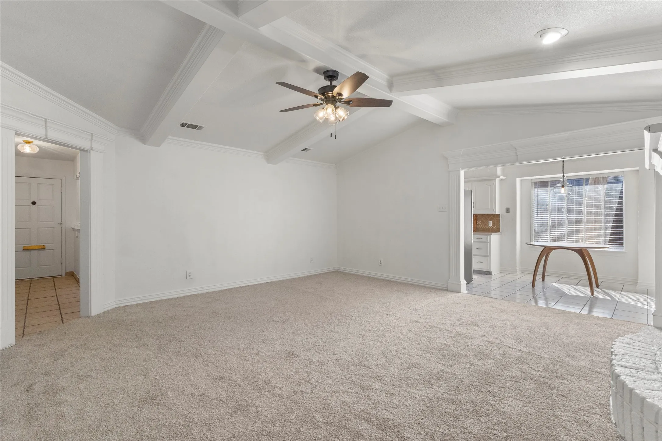 Single Family Residence For Sale in Dallas County , 607 Parkwood Circle, Duncanville, Texas 75116, 4 Bedroom, 3 Bathroom, 2 Garage spaces, 2,324 Sqft, built in 1971, mls#21393003, Real Estate Agent in Duncanville, Homes For Sale in Dallas county, Homes For Sale in Duncanville, Realtor in Duncanville Texas, Real Estate Brokerage Independent Realty Texas, Luminita Cordes Realtor