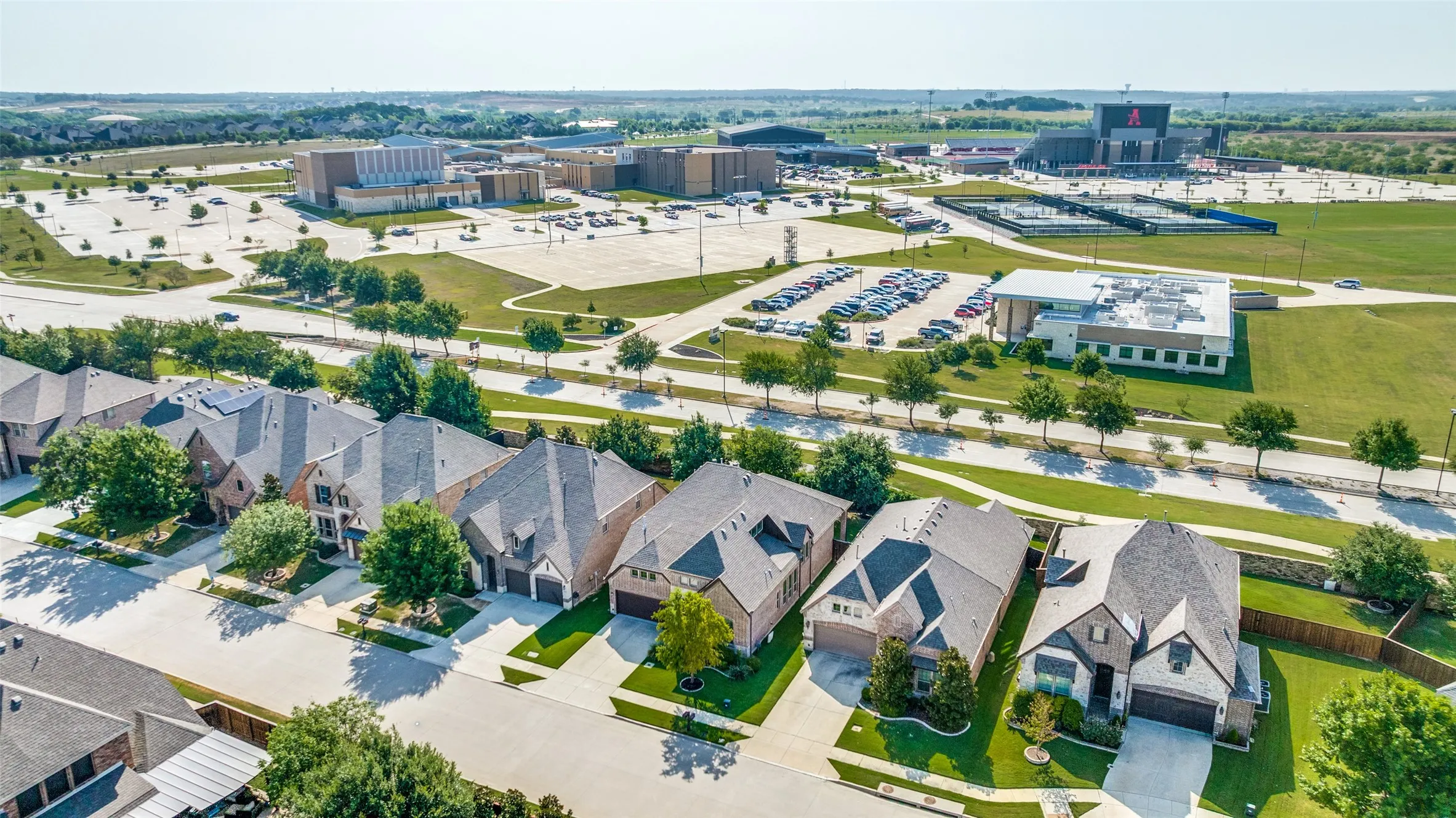 Single Family Residence For Sale in Denton County , 6213 Cedar Sage Trail, Flower Mound, Texas 76226, 3 Bedroom, 3 Bathroom, 2 Garage spaces, 2,948 Sqft, built in 2015, mls#21393008, Real Estate Agent in Flower Mound, Homes For Sale in Denton county, Homes For Sale in Flower Mound, Realtor in Flower Mound Texas, Real Estate Brokerage Independent Realty Texas, Luminita Cordes Realtor