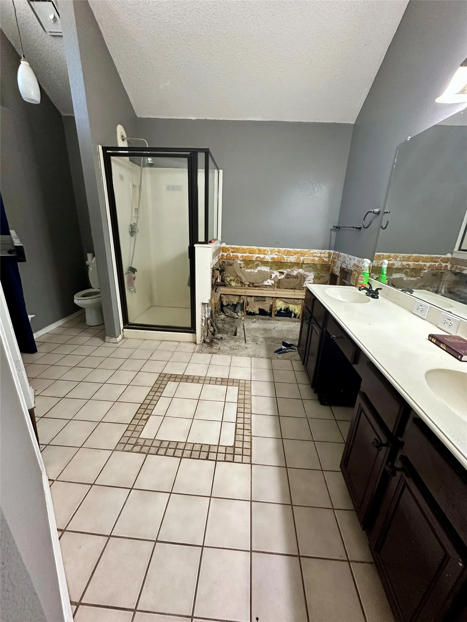 Single Family Residence For Sale in Collin County , 1309 London Drive, Wylie, Texas 75098, 3 Bedroom, 2 Bathroom, 2 Garage spaces, 1,331 Sqft, built in 1994, mls#21392546, Real Estate Agent in Wylie, Homes For Sale in Collin county, Homes For Sale in Wylie, Realtor in Wylie Texas, Real Estate Brokerage Independent Realty Texas, Luminita Cordes Realtor