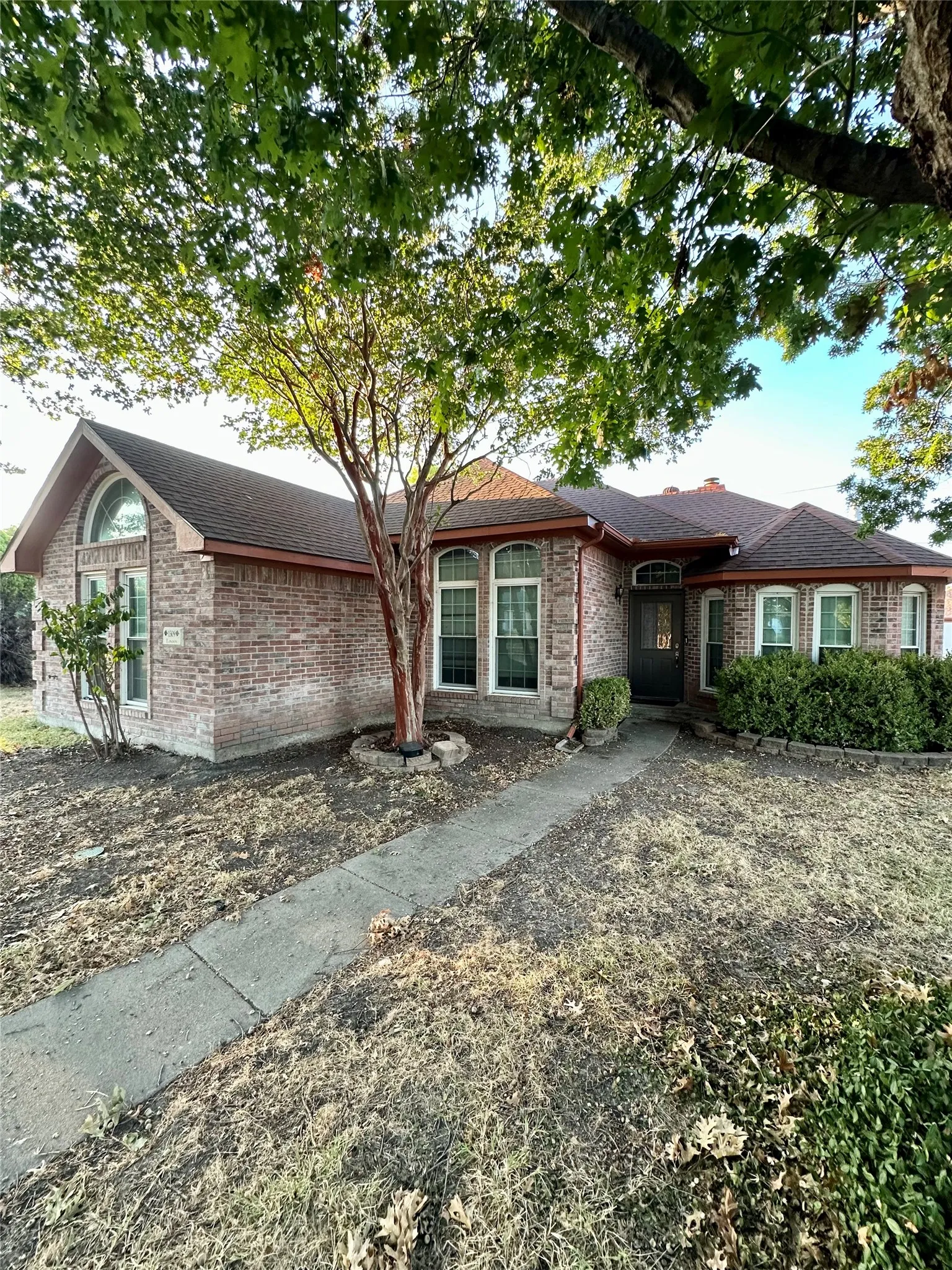 Single Family Residence For Sale