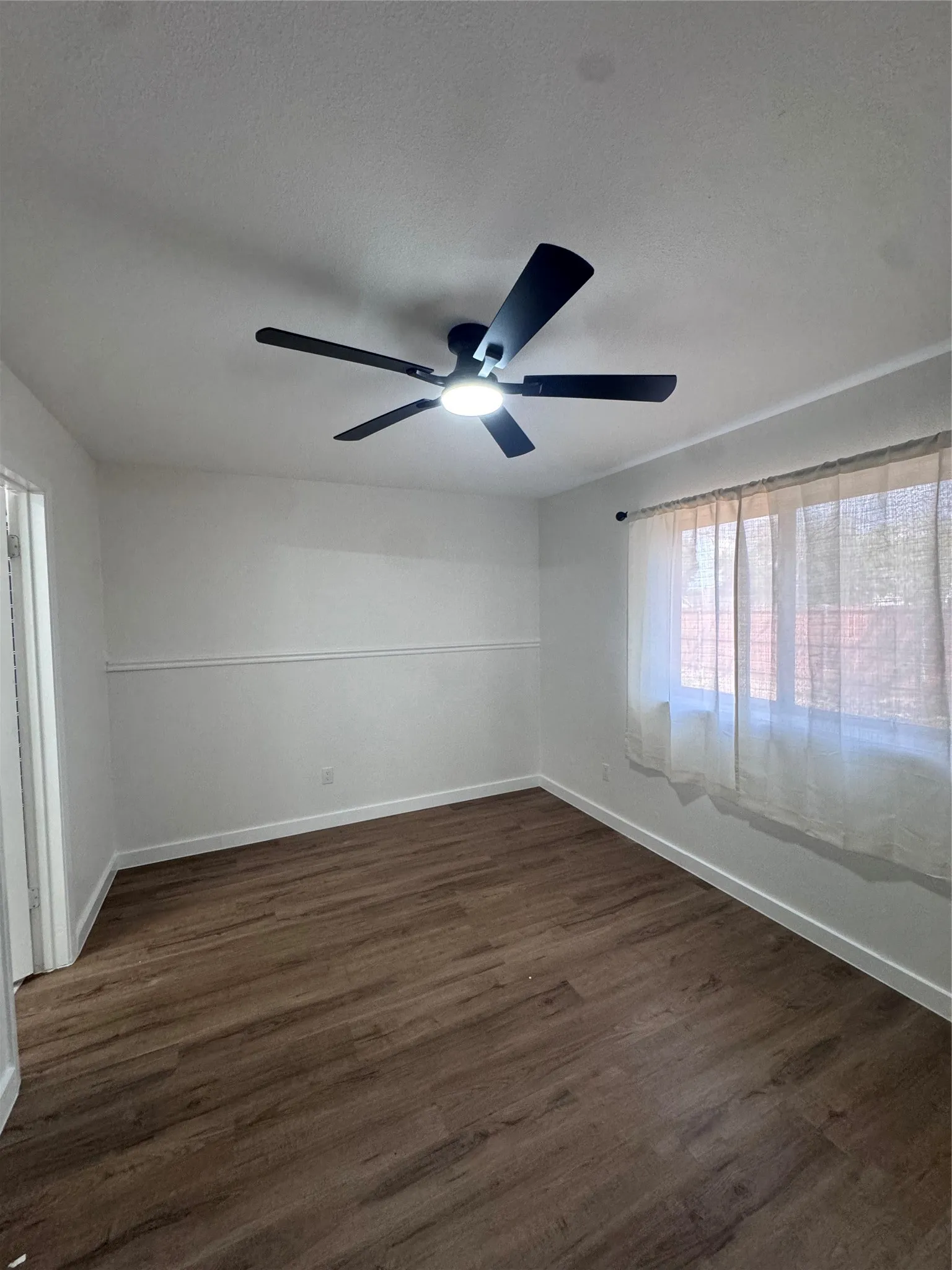 Single Family Residence For Rent in Dallas County , 4501 Princeton Drive, Garland, Texas 75042, 4 Bedroom, 2 Bathroom, 2 Garage spaces, 1,624 Sqft, built in 1968, mls#21393025, Real Estate Agent in Garland, Homes For Rent in Dallas county, Homes For Rent in Garland, Realtor in Garland Texas, Real Estate Brokerage Independent Realty Texas, Luminita Cordes Realtor