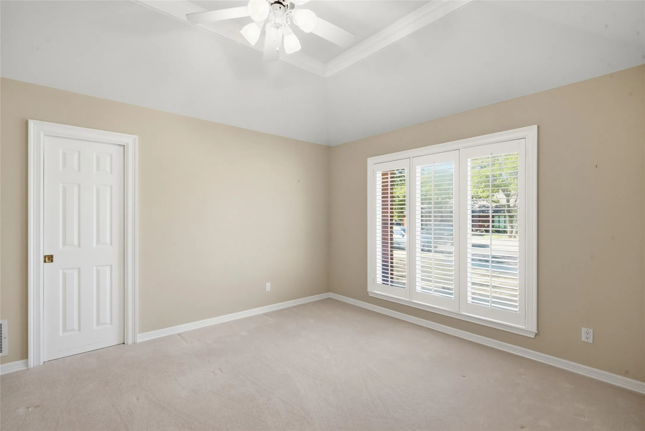 Single Family Residence For Sale in Young County , 2116 Cherokee Loop, Graham, Texas 76450, 4 Bedroom, 3 Bathroom, 2 Garage spaces, 2,931 Sqft, built in 1998, mls#21392358, Real Estate Agent in Graham, Homes For Sale in Young county, Homes For Sale in Graham, Realtor in Graham Texas, Real Estate Brokerage Independent Realty Texas, Luminita Cordes Realtor