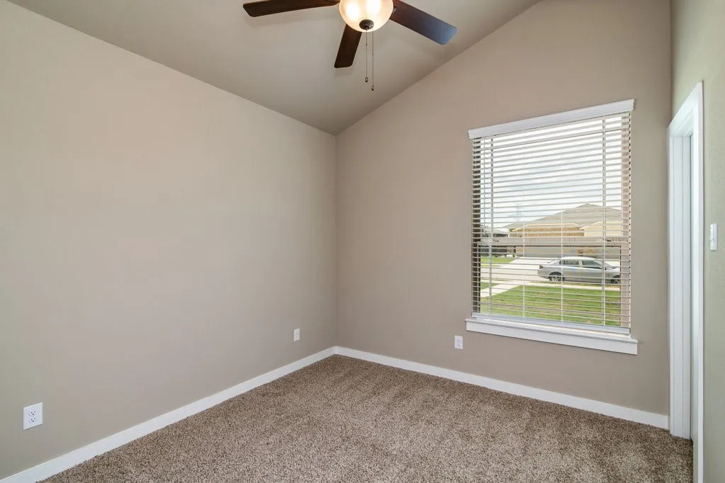 Apartment For Rent in Ellis County , 609 Harvest Moon Drive, Venus, Texas 76084, 3 Bedroom, 2 Bathroom, 1 Garage spaces, 1,347 Sqft, built in 2022, mls#21393037, Real Estate Agent in Venus, Homes For Rent in Ellis county, Homes For Rent in Venus, Realtor in Venus Texas, Real Estate Brokerage Independent Realty Texas, Luminita Cordes Realtor