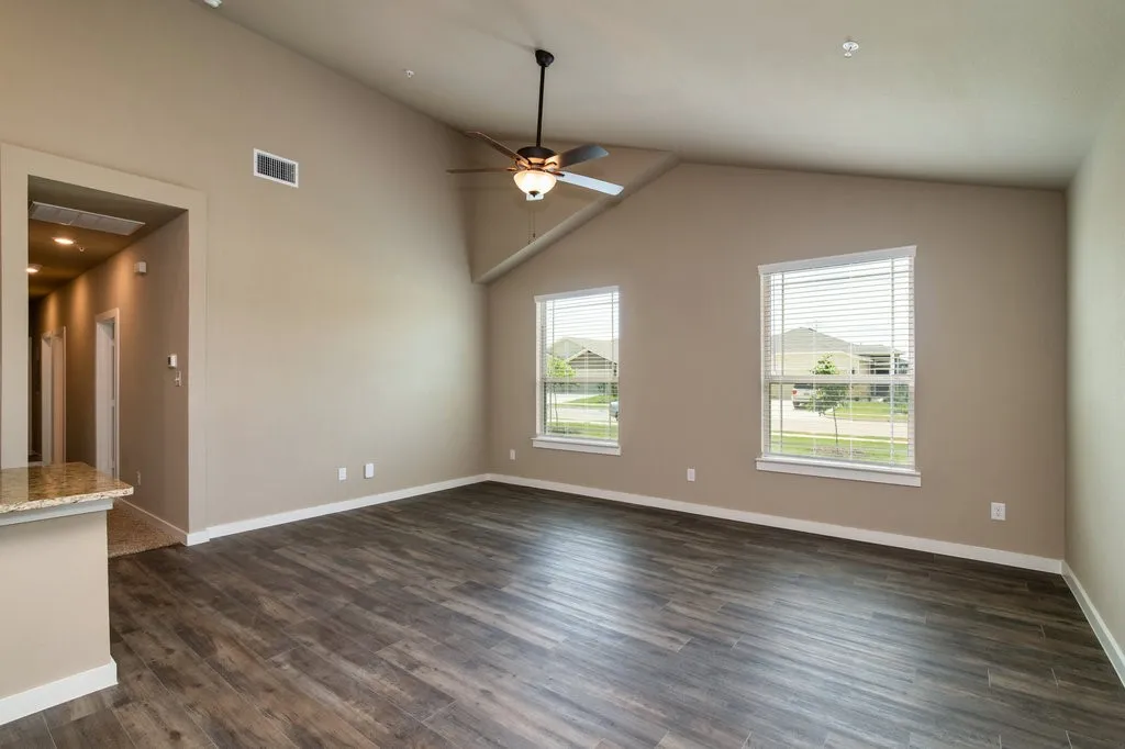 Apartment For Rent in Ellis County , 609 Harvest Moon Drive, Venus, Texas 76084, 3 Bedroom, 2 Bathroom, 1 Garage spaces, 1,347 Sqft, built in 2022, mls#21393037, Real Estate Agent in Venus, Homes For Rent in Ellis county, Homes For Rent in Venus, Realtor in Venus Texas, Real Estate Brokerage Independent Realty Texas, Luminita Cordes Realtor