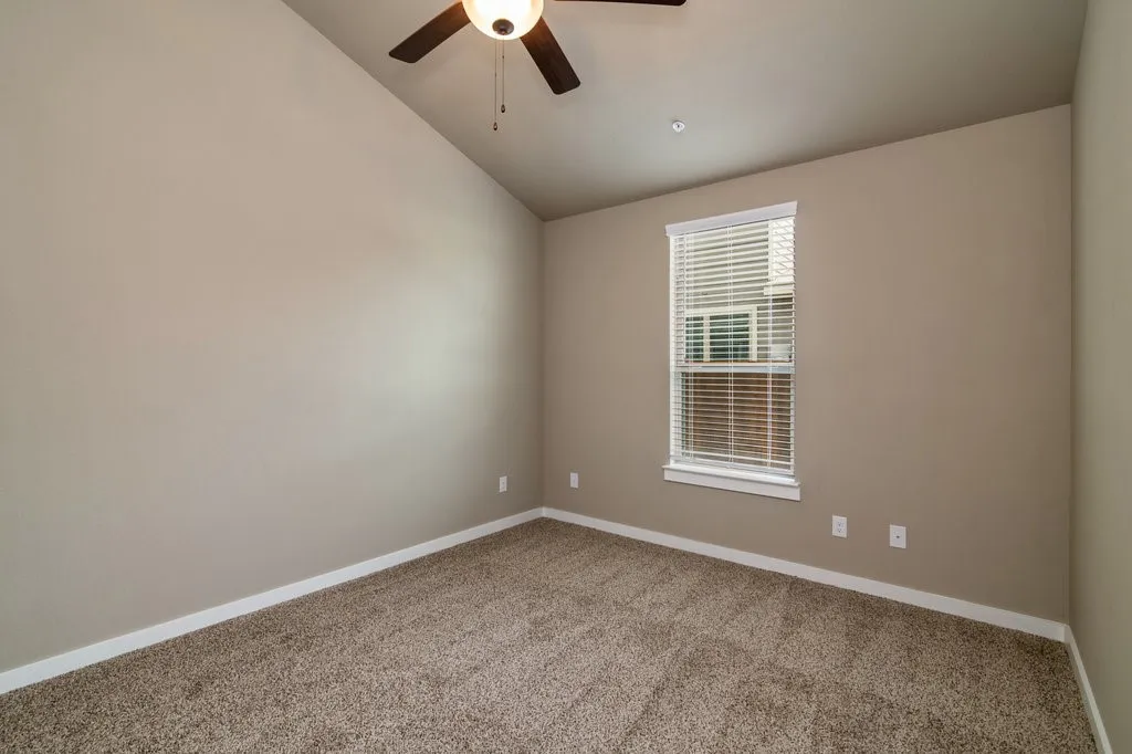 Apartment For Rent in Ellis County , 609 Harvest Moon Drive, Venus, Texas 76084, 3 Bedroom, 2 Bathroom, 1 Garage spaces, 1,347 Sqft, built in 2022, mls#21393037, Real Estate Agent in Venus, Homes For Rent in Ellis county, Homes For Rent in Venus, Realtor in Venus Texas, Real Estate Brokerage Independent Realty Texas, Luminita Cordes Realtor