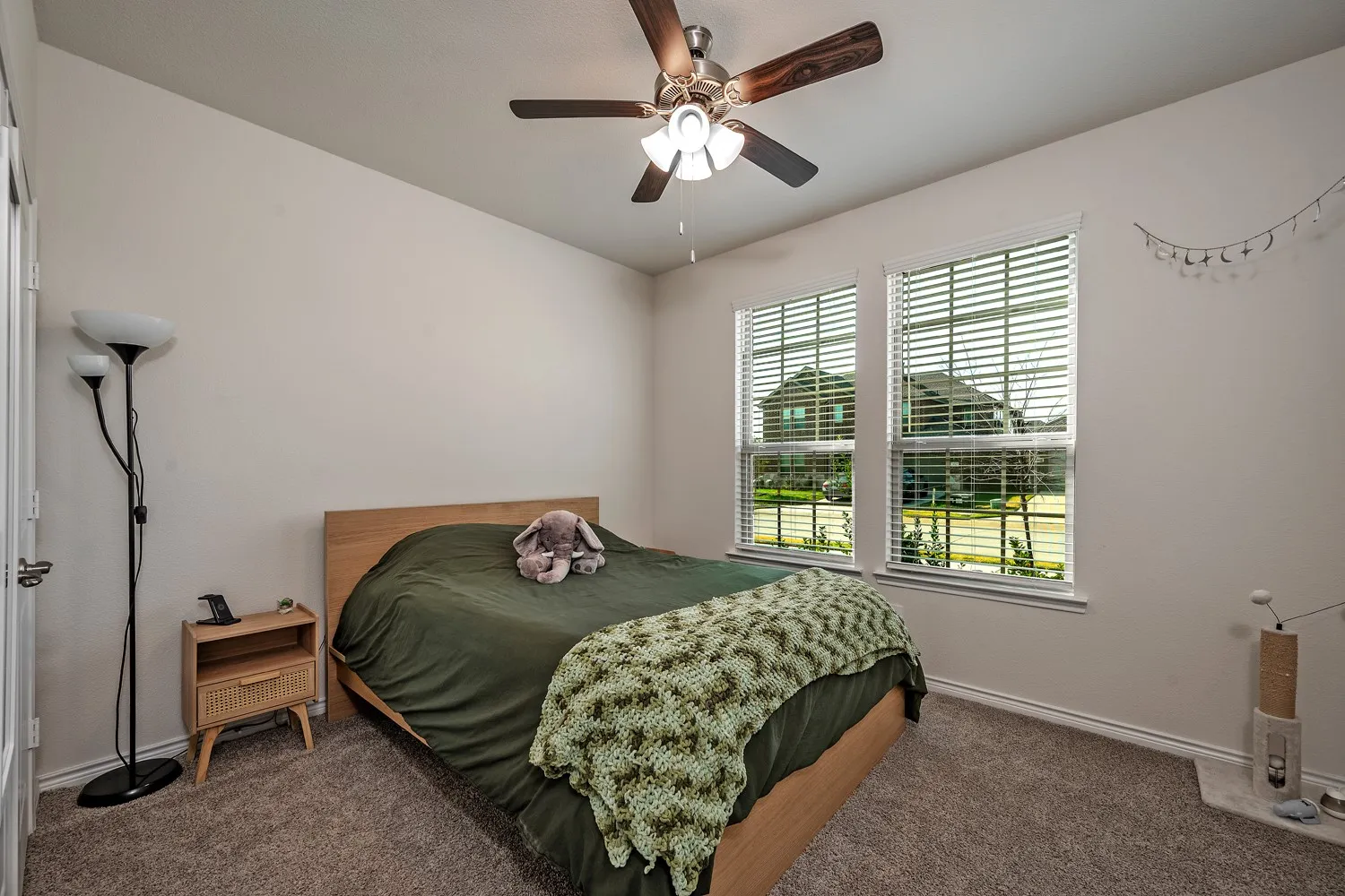 Single Family Residence For Rent in Denton County , 10505 Amarillo Lane, Aubrey, Texas 76227, 3 Bedroom, 2 Bathroom, 2 Garage spaces, 1,641 Sqft, built in 2023, mls#21392888, Real Estate Agent in Aubrey, Homes For Rent in Denton county, Homes For Rent in Aubrey, Realtor in Aubrey Texas, Real Estate Brokerage Independent Realty Texas, Luminita Cordes Realtor