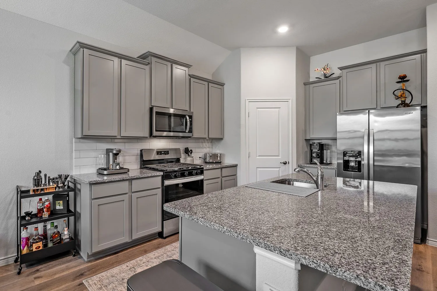Single Family Residence For Rent in Denton County , 10505 Amarillo Lane, Aubrey, Texas 76227, 3 Bedroom, 2 Bathroom, 2 Garage spaces, 1,641 Sqft, built in 2023, mls#21392888, Real Estate Agent in Aubrey, Homes For Rent in Denton county, Homes For Rent in Aubrey, Realtor in Aubrey Texas, Real Estate Brokerage Independent Realty Texas, Luminita Cordes Realtor
