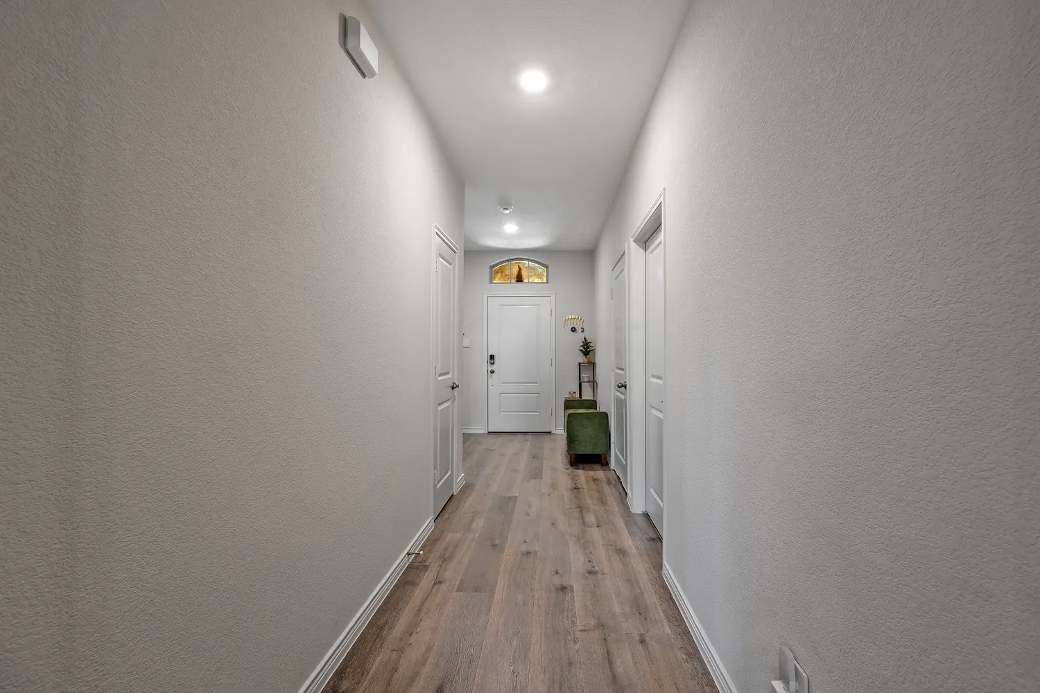 Single Family Residence For Rent in Denton County , 10505 Amarillo Lane, Aubrey, Texas 76227, 3 Bedroom, 2 Bathroom, 2 Garage spaces, 1,641 Sqft, built in 2023, mls#21392888, Real Estate Agent in Aubrey, Homes For Rent in Denton county, Homes For Rent in Aubrey, Realtor in Aubrey Texas, Real Estate Brokerage Independent Realty Texas, Luminita Cordes Realtor