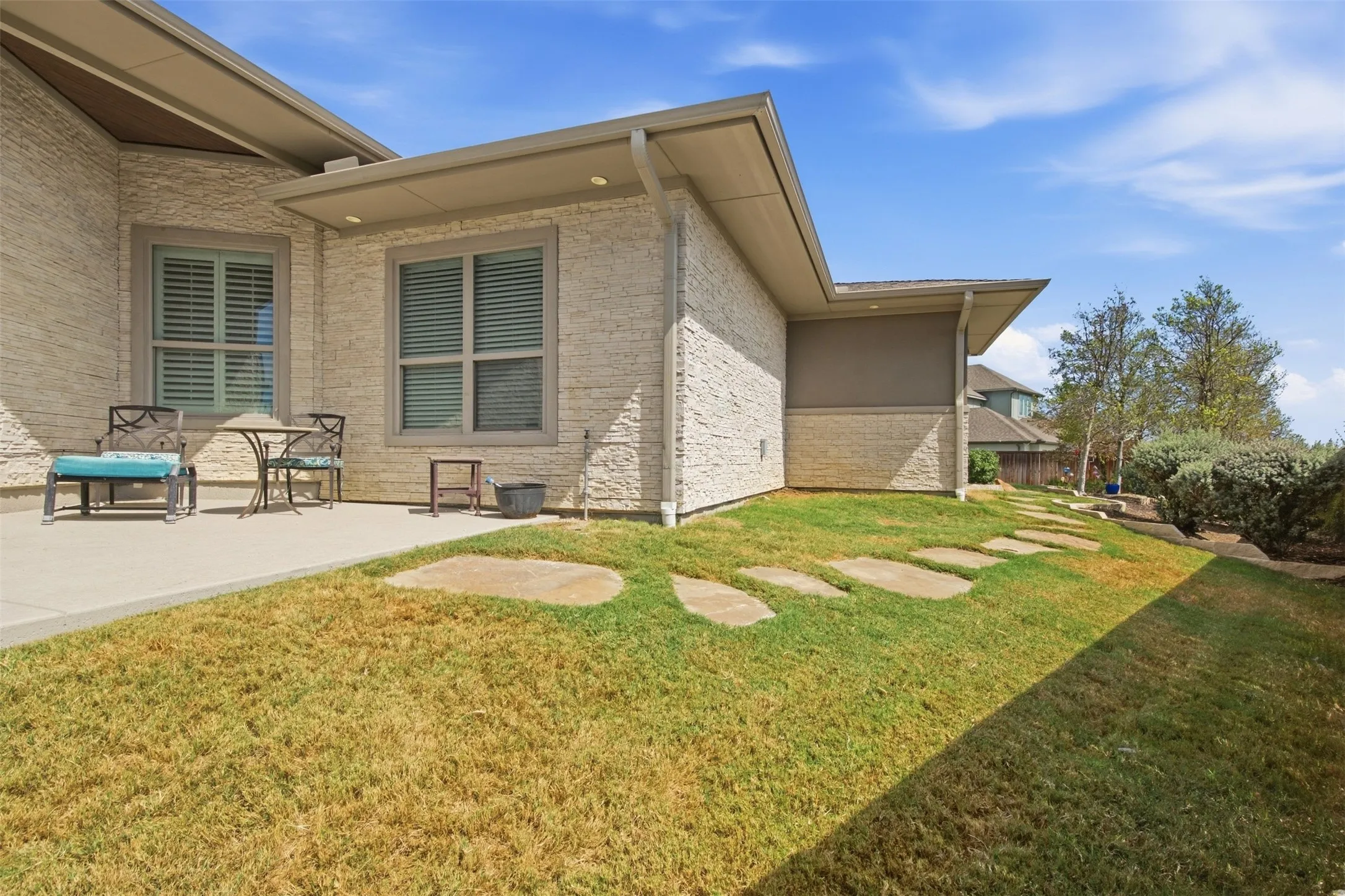 side yard