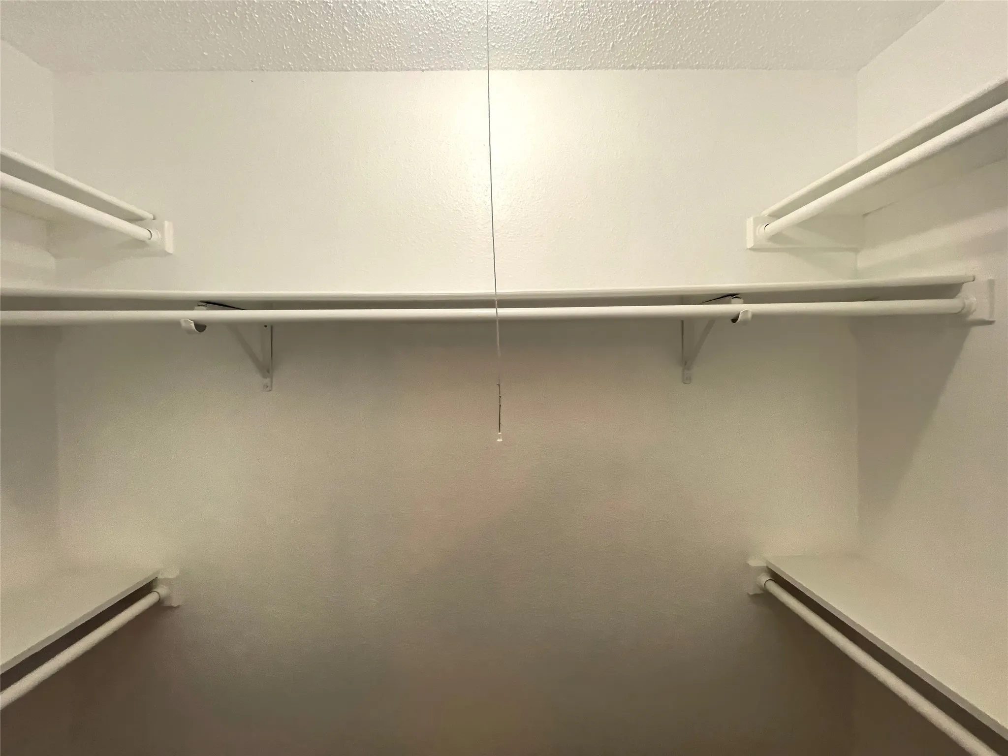 Townhouse For Rent in Tarrant County , 1034 Mckinley Street A, Benbrook, Texas 76126, 2 Bedroom, 2 Bathroom, Garage spaces, 4,320 Sqft, built in 1979, mls#21393040, Real Estate Agent in Benbrook, Homes For Rent in Tarrant county, Homes For Rent in Benbrook, Realtor in Benbrook Texas, Real Estate Brokerage Independent Realty Texas, Luminita Cordes Realtor