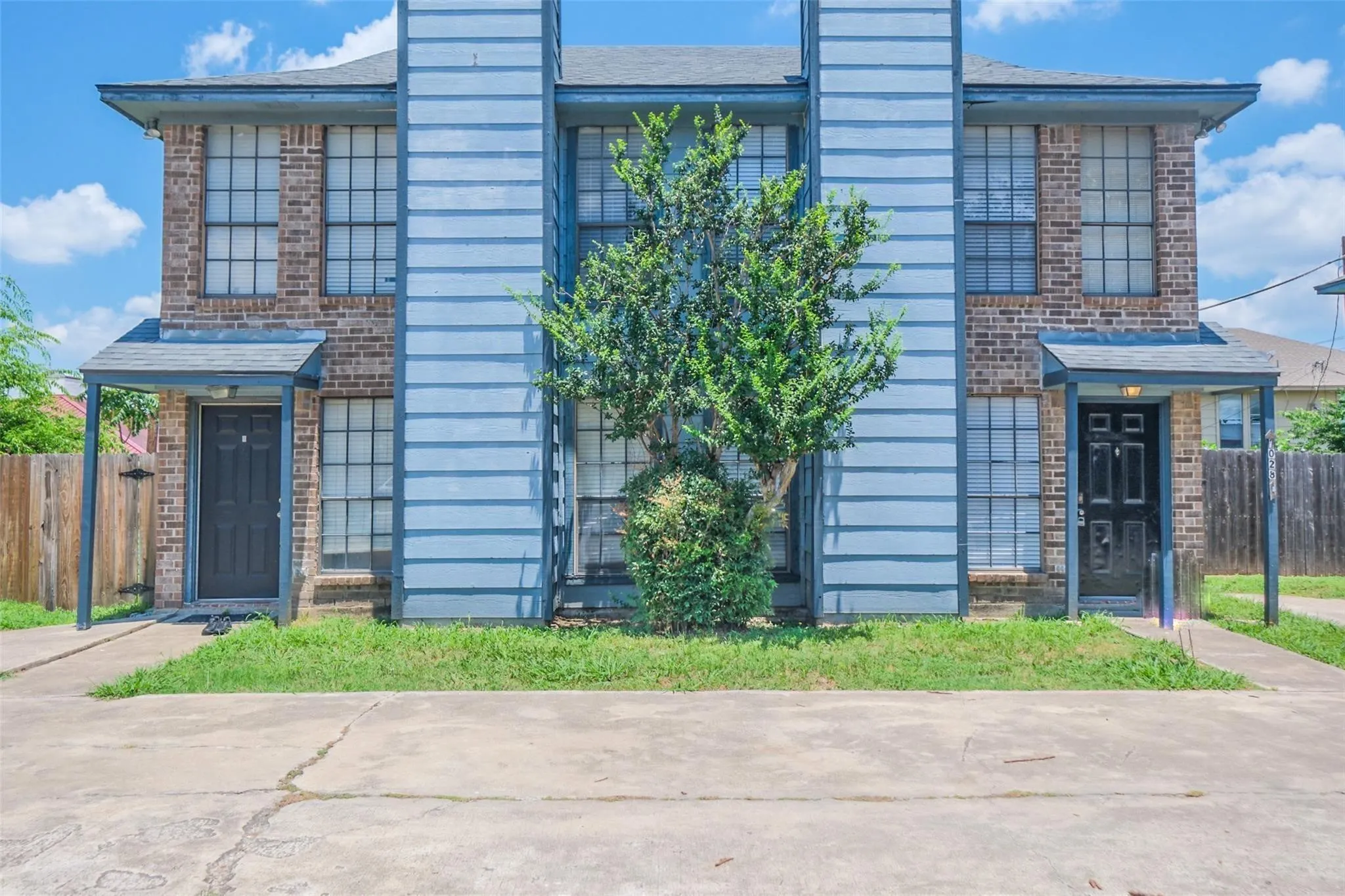 Townhouse For Rent