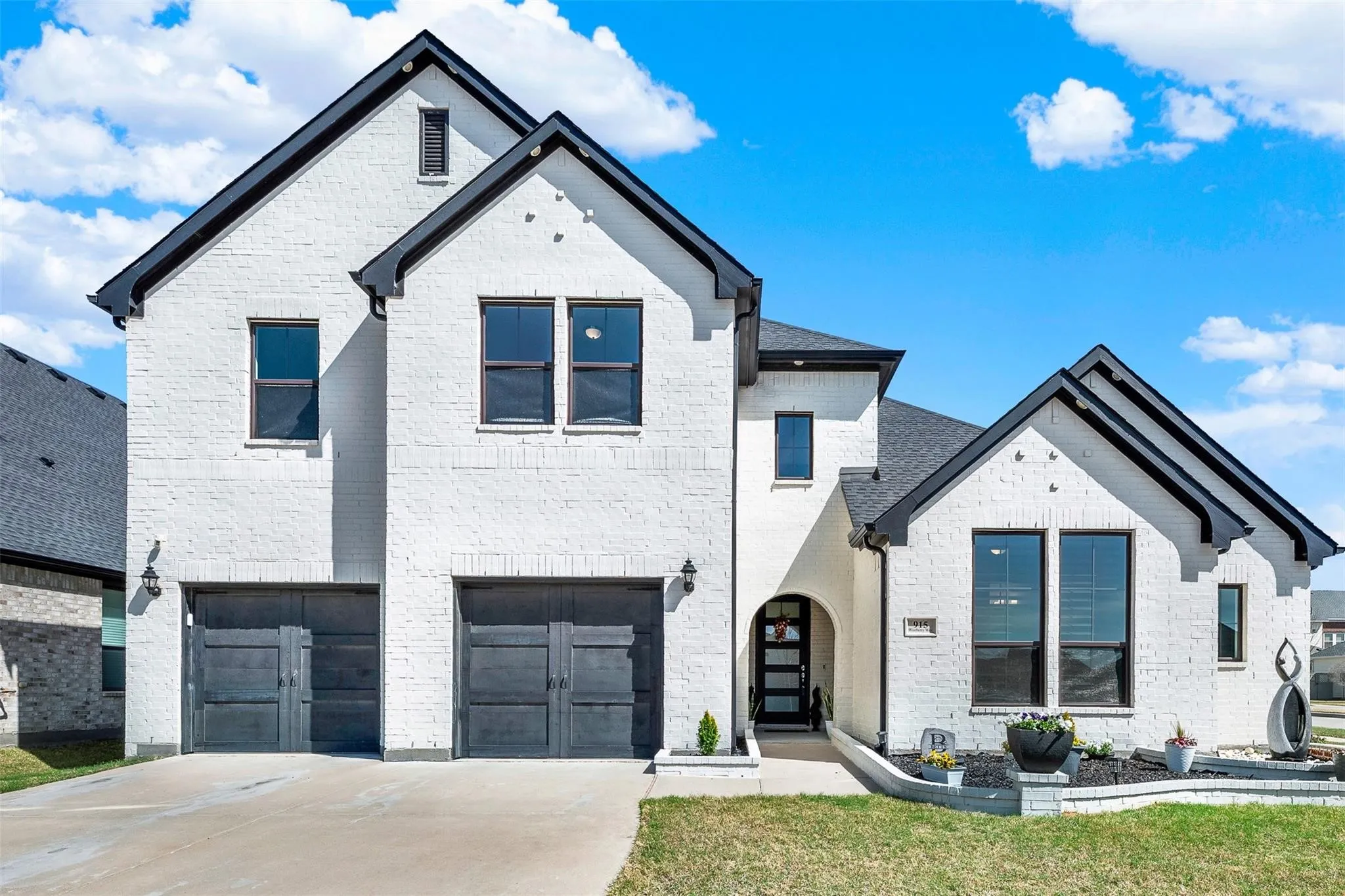 Single Family Residence For Sale
