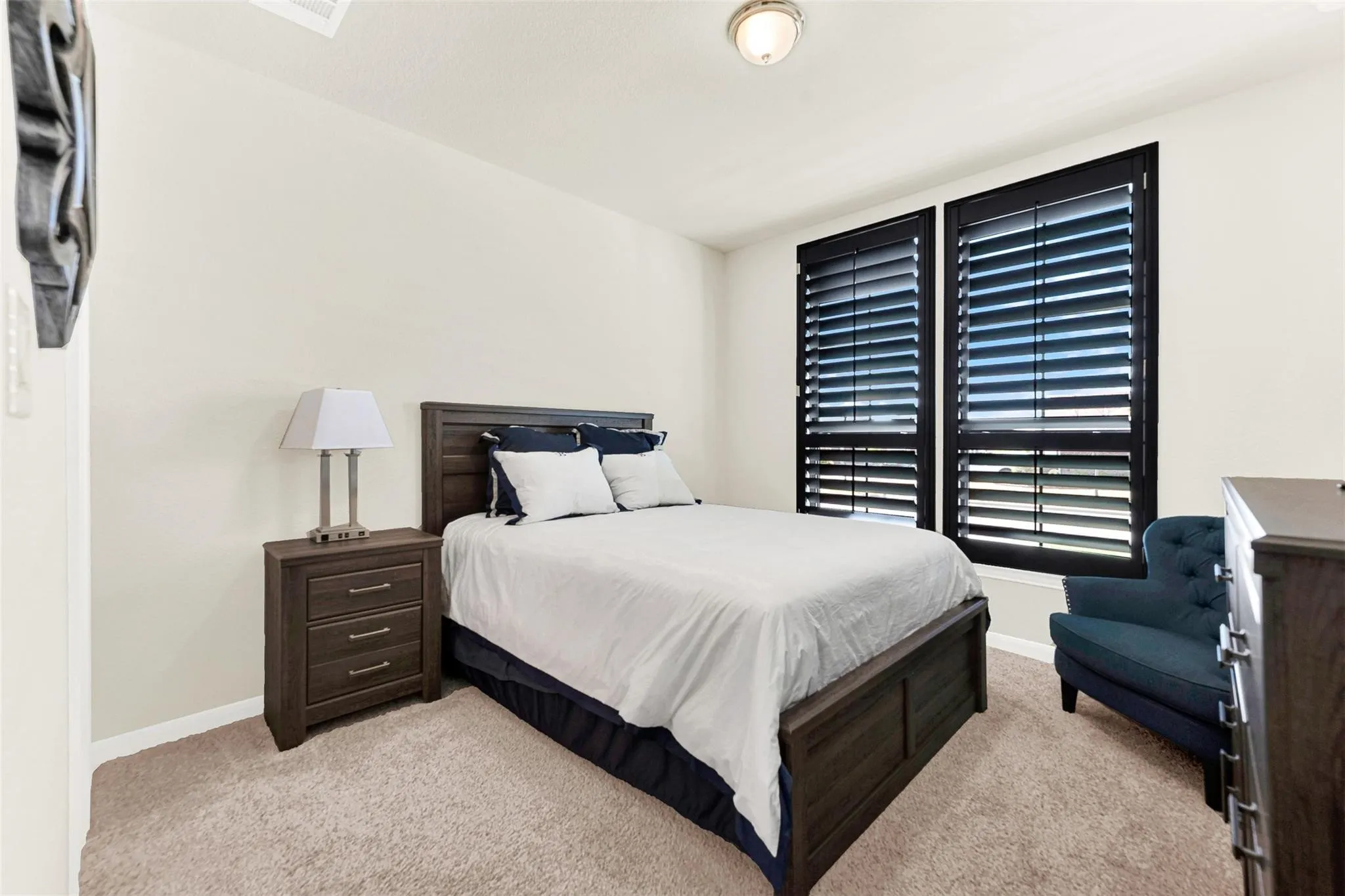 Single Family Residence For Sale in Denton County , 915 Blueberry Way, Northlake, Texas 76247, 4 Bedroom, 4 Bathroom, 3 Garage spaces, 3,699 Sqft, built in 2020, mls#21390714, Real Estate Agent in Northlake, Homes For Sale in Denton county, Homes For Sale in Northlake, Realtor in Northlake Texas, Real Estate Brokerage Independent Realty Texas, Luminita Cordes Realtor