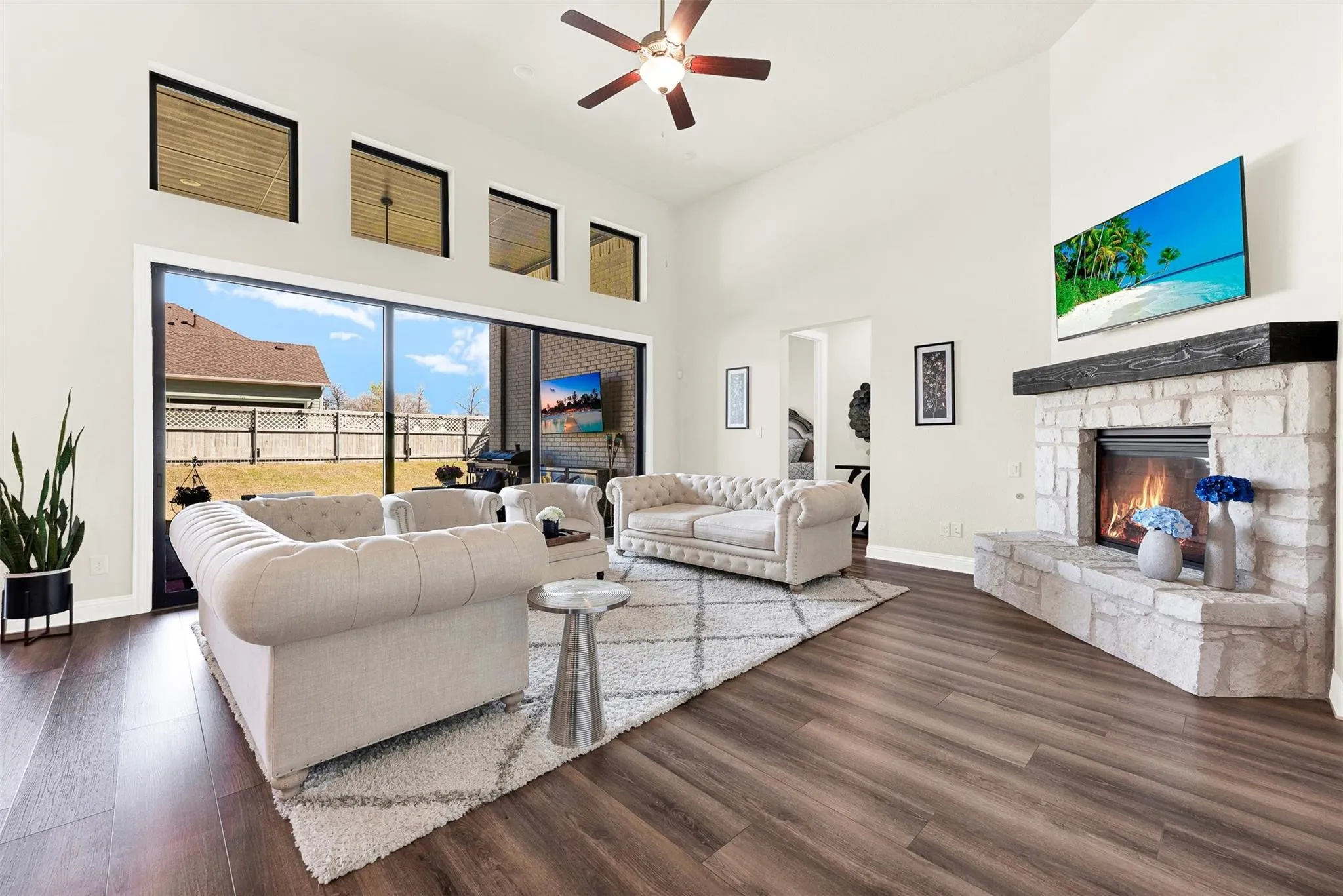 Single Family Residence For Sale in Denton County , 915 Blueberry Way, Northlake, Texas 76247, 4 Bedroom, 4 Bathroom, 3 Garage spaces, 3,699 Sqft, built in 2020, mls#21390714, Real Estate Agent in Northlake, Homes For Sale in Denton county, Homes For Sale in Northlake, Realtor in Northlake Texas, Real Estate Brokerage Independent Realty Texas, Luminita Cordes Realtor