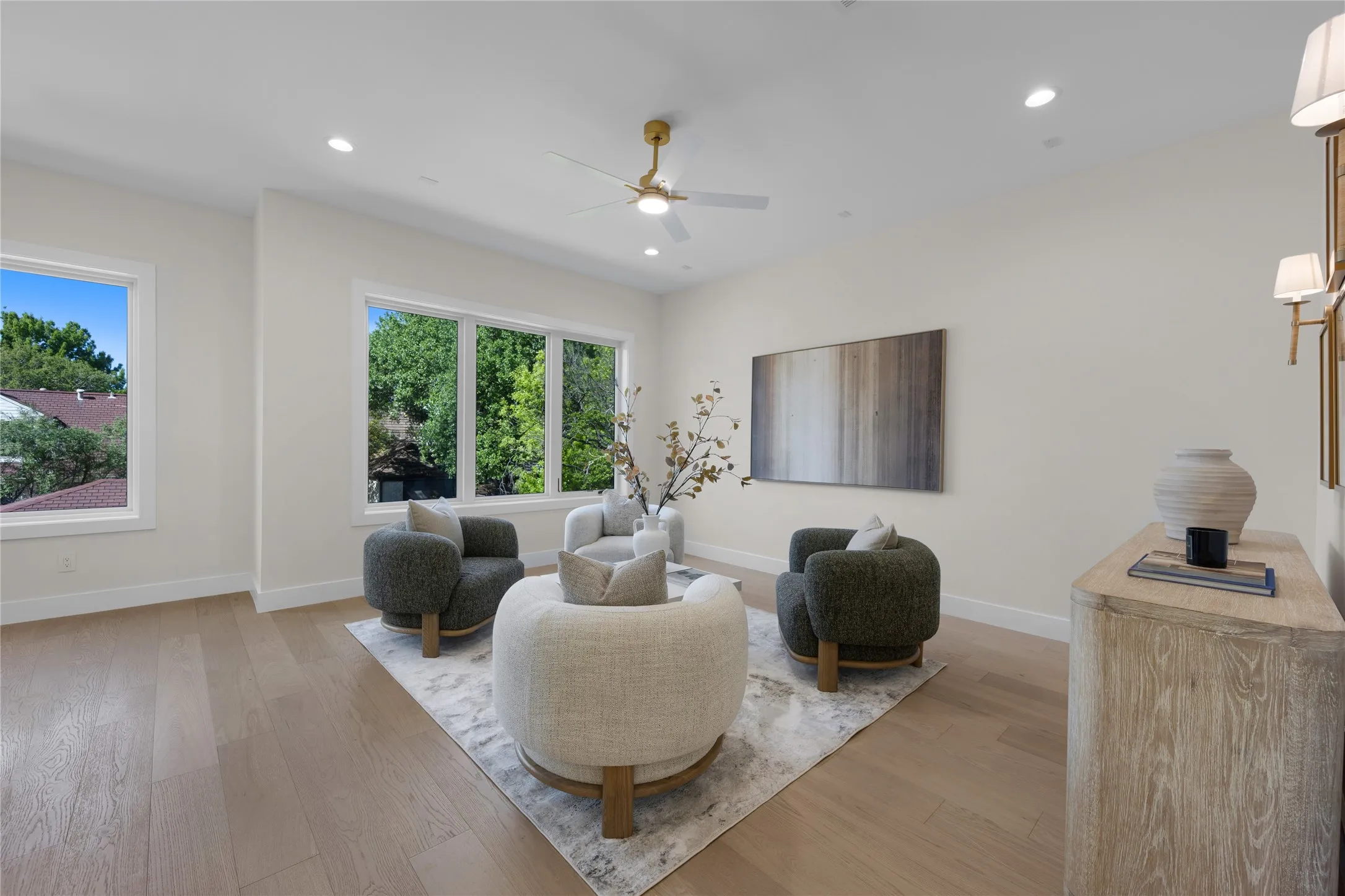 Single Family Residence For Rent in Dallas County , 6055 Ellsworth Avenue, Dallas, Texas 75206, 5 Bedroom, 5 Bathroom, 2 Garage spaces, 4,714 Sqft, built in 2026, mls#21393016, Real Estate Agent in Dallas, Homes For Rent in Dallas county, Homes For Rent in Dallas, Realtor in Dallas Texas, Real Estate Brokerage Independent Realty Texas, Luminita Cordes Realtor