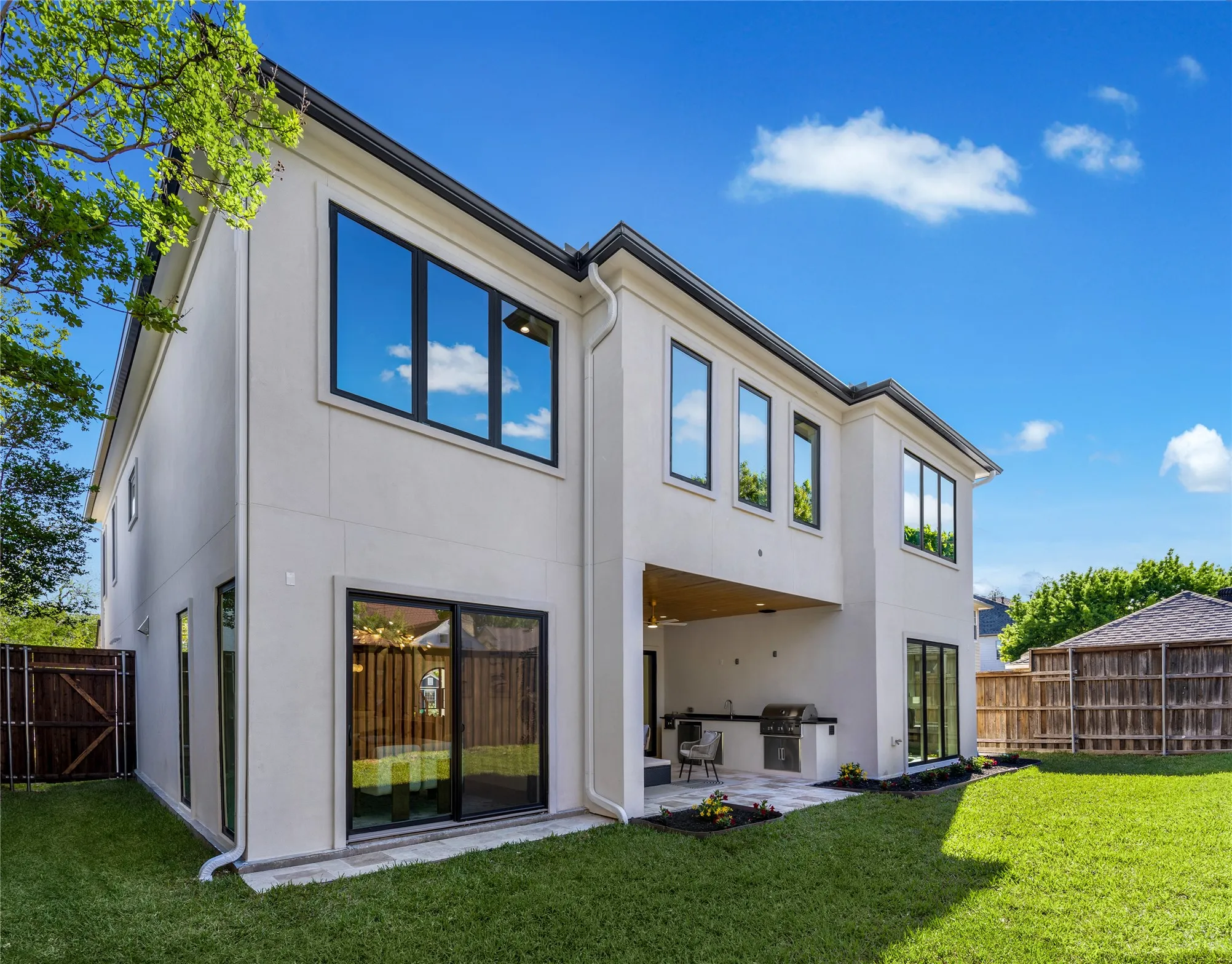 Single Family Residence For Rent in Dallas County , 6055 Ellsworth Avenue, Dallas, Texas 75206, 5 Bedroom, 5 Bathroom, 2 Garage spaces, 4,714 Sqft, built in 2026, mls#21393016, Real Estate Agent in Dallas, Homes For Rent in Dallas county, Homes For Rent in Dallas, Realtor in Dallas Texas, Real Estate Brokerage Independent Realty Texas, Luminita Cordes Realtor