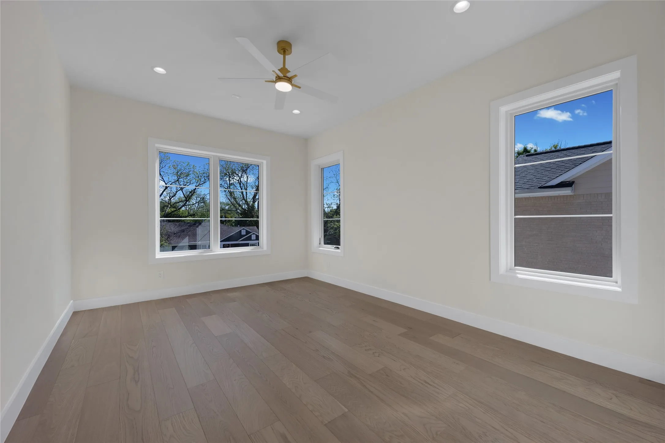 Single Family Residence For Rent in Dallas County , 6055 Ellsworth Avenue, Dallas, Texas 75206, 5 Bedroom, 5 Bathroom, 2 Garage spaces, 4,714 Sqft, built in 2026, mls#21393016, Real Estate Agent in Dallas, Homes For Rent in Dallas county, Homes For Rent in Dallas, Realtor in Dallas Texas, Real Estate Brokerage Independent Realty Texas, Luminita Cordes Realtor