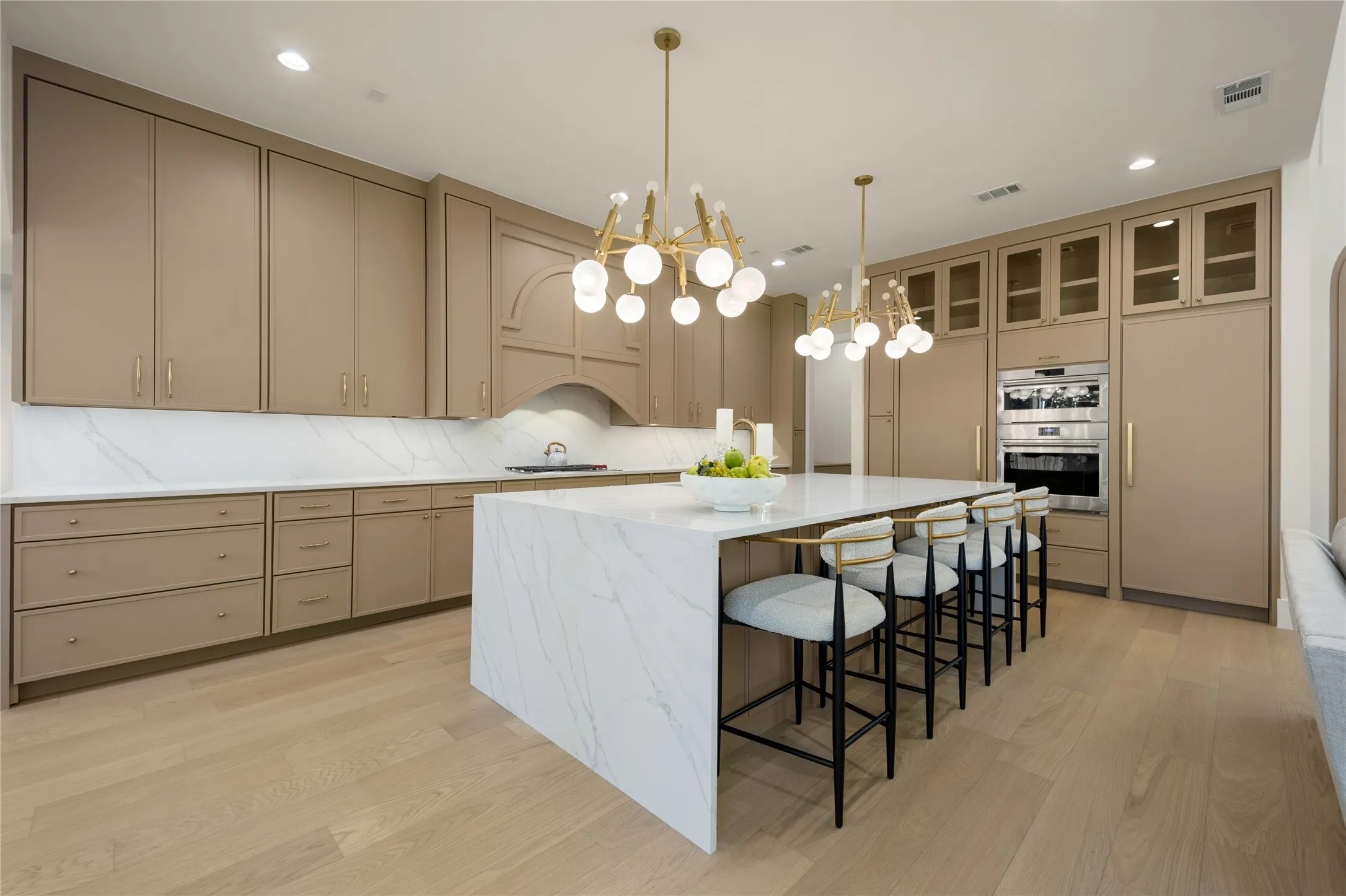 Single Family Residence For Rent in Dallas County , 6055 Ellsworth Avenue, Dallas, Texas 75206, 5 Bedroom, 5 Bathroom, 2 Garage spaces, 4,714 Sqft, built in 2026, mls#21393016, Real Estate Agent in Dallas, Homes For Rent in Dallas county, Homes For Rent in Dallas, Realtor in Dallas Texas, Real Estate Brokerage Independent Realty Texas, Luminita Cordes Realtor