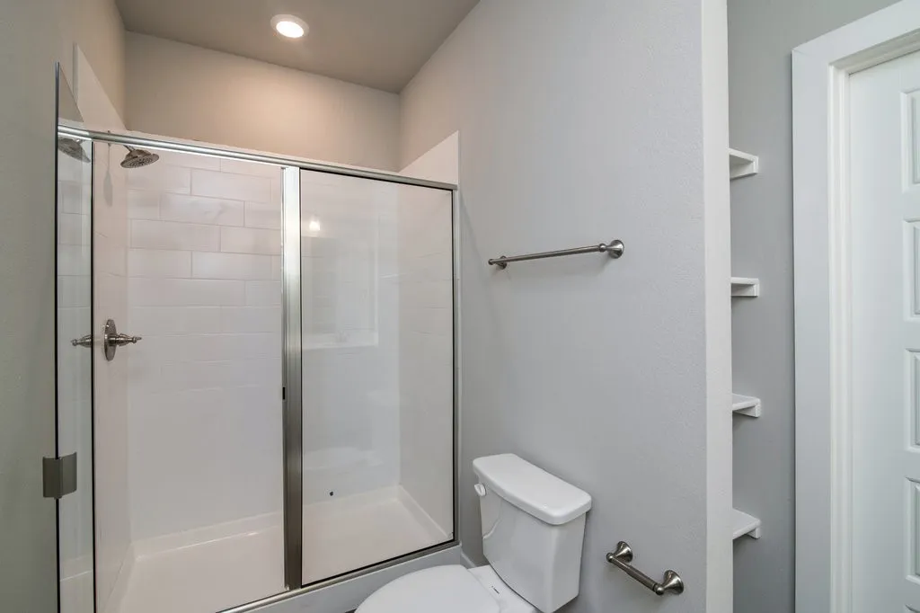 Duplex For Rent in Ellis County , 744 Wheatfield Drive, Venus, Texas 76084, 3 Bedroom, 2 Bathroom, 2 Garage spaces, 1,361 Sqft, built in 2023, mls#21393052, Real Estate Agent in Venus, Homes For Rent in Ellis county, Homes For Rent in Venus, Realtor in Venus Texas, Real Estate Brokerage Independent Realty Texas, Luminita Cordes Realtor