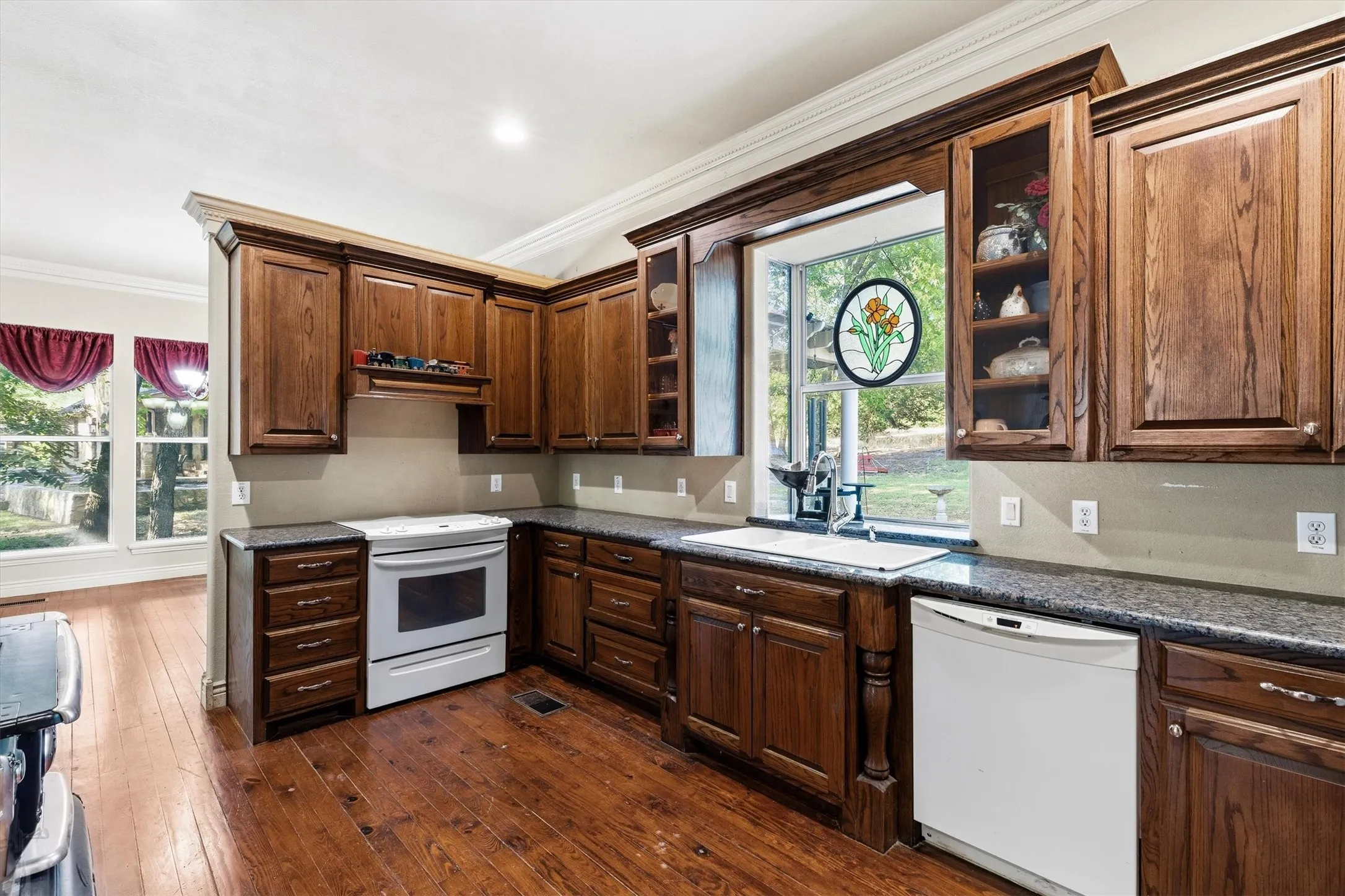 Single Family Residence For Sale in Collin County , 7808 County Road 542, Nevada, Texas 75173, 2 Bedroom, 2 Bathroom, 2 Garage spaces, 1,517 Sqft, built in 2005, mls#21389667, Real Estate Agent in Nevada, Homes For Sale in Collin county, Homes For Sale in Nevada, Realtor in Nevada Texas, Real Estate Brokerage Independent Realty Texas, Luminita Cordes Realtor