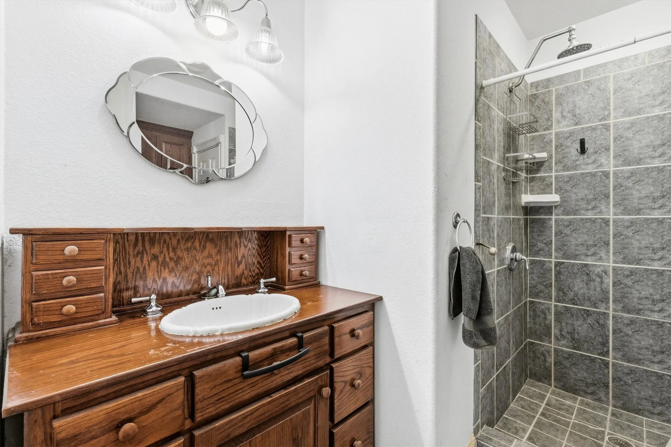 Single Family Residence For Sale in Collin County , 7808 County Road 542, Nevada, Texas 75173, 2 Bedroom, 2 Bathroom, 2 Garage spaces, 1,517 Sqft, built in 2005, mls#21389667, Real Estate Agent in Nevada, Homes For Sale in Collin county, Homes For Sale in Nevada, Realtor in Nevada Texas, Real Estate Brokerage Independent Realty Texas, Luminita Cordes Realtor